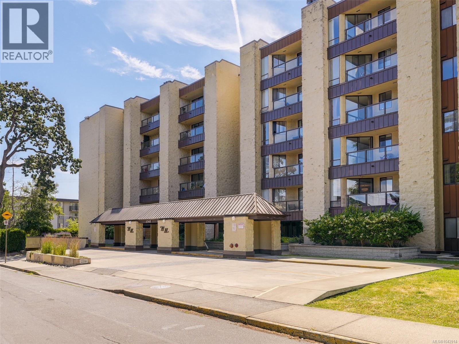 1745 Leighton Unit 213
