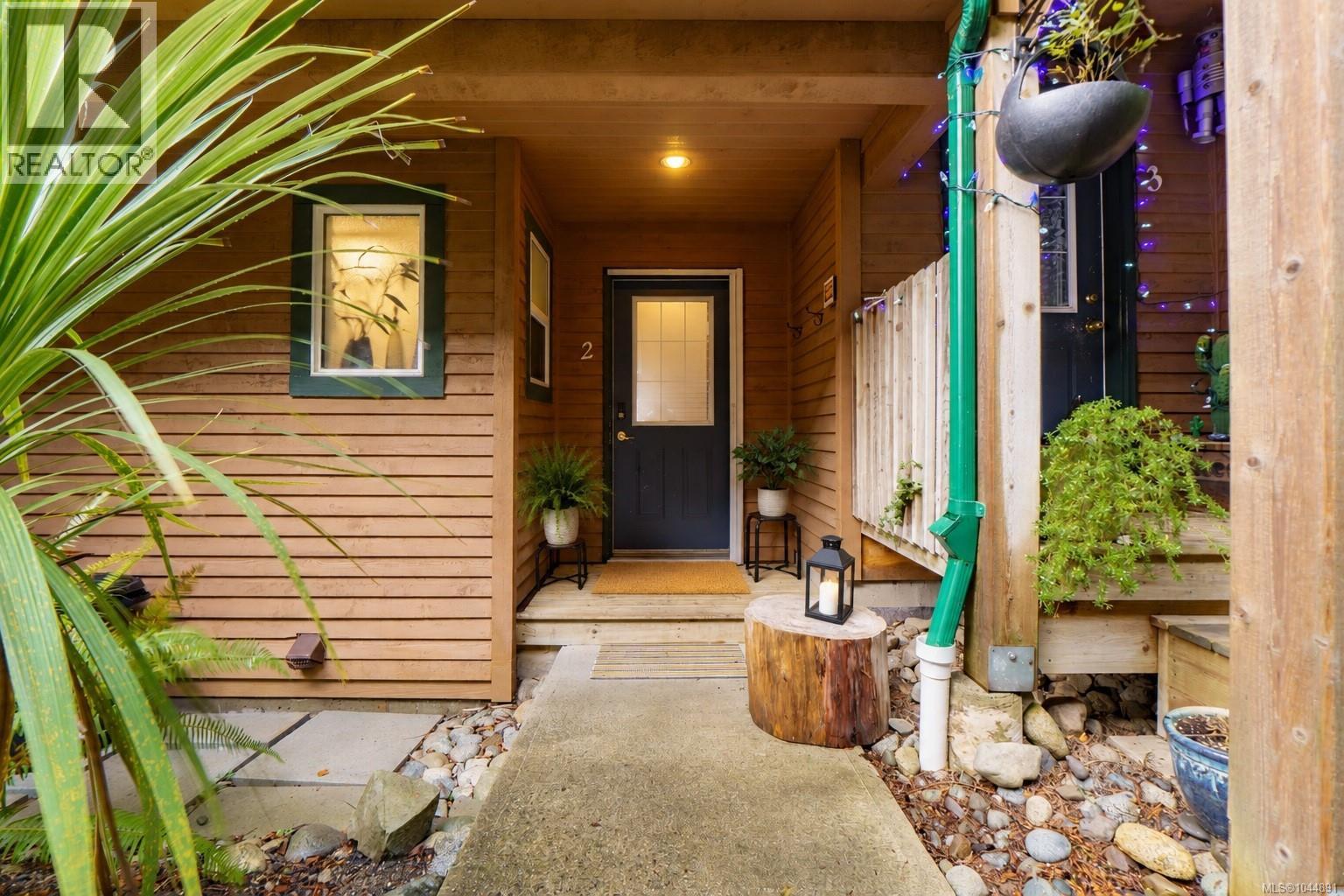 1553 Larch Unit 2