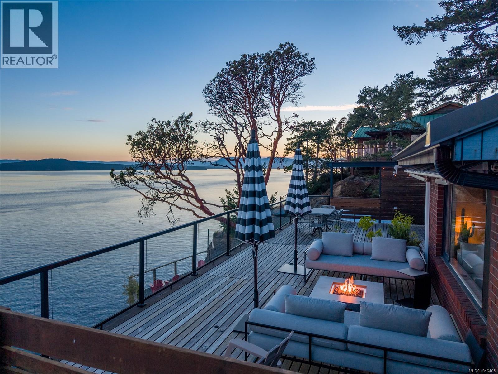 7918 Swanson View