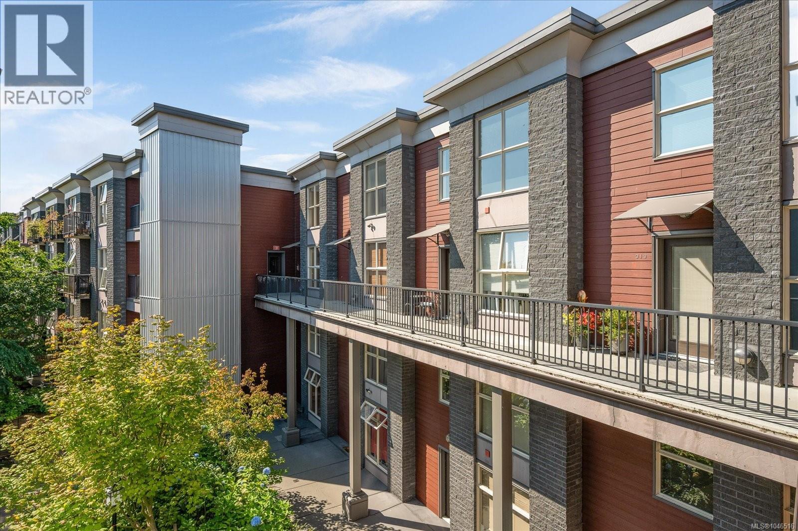 555 Franklyn Unit 316