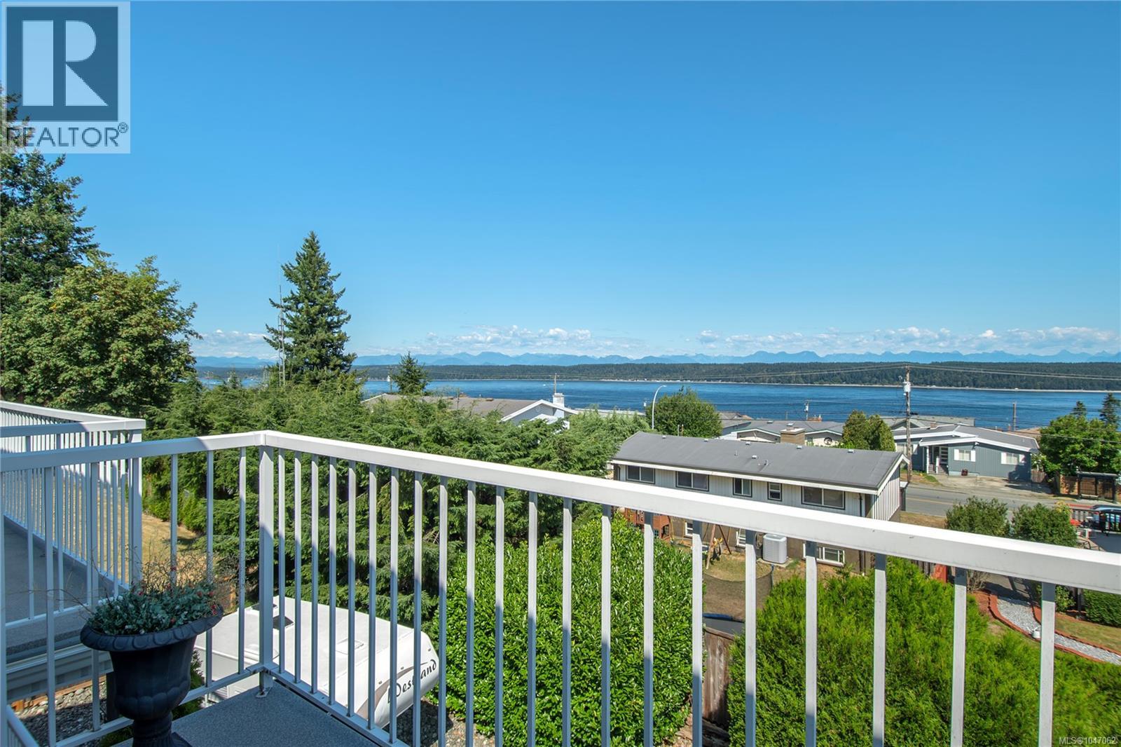 695 Upland Unit 6