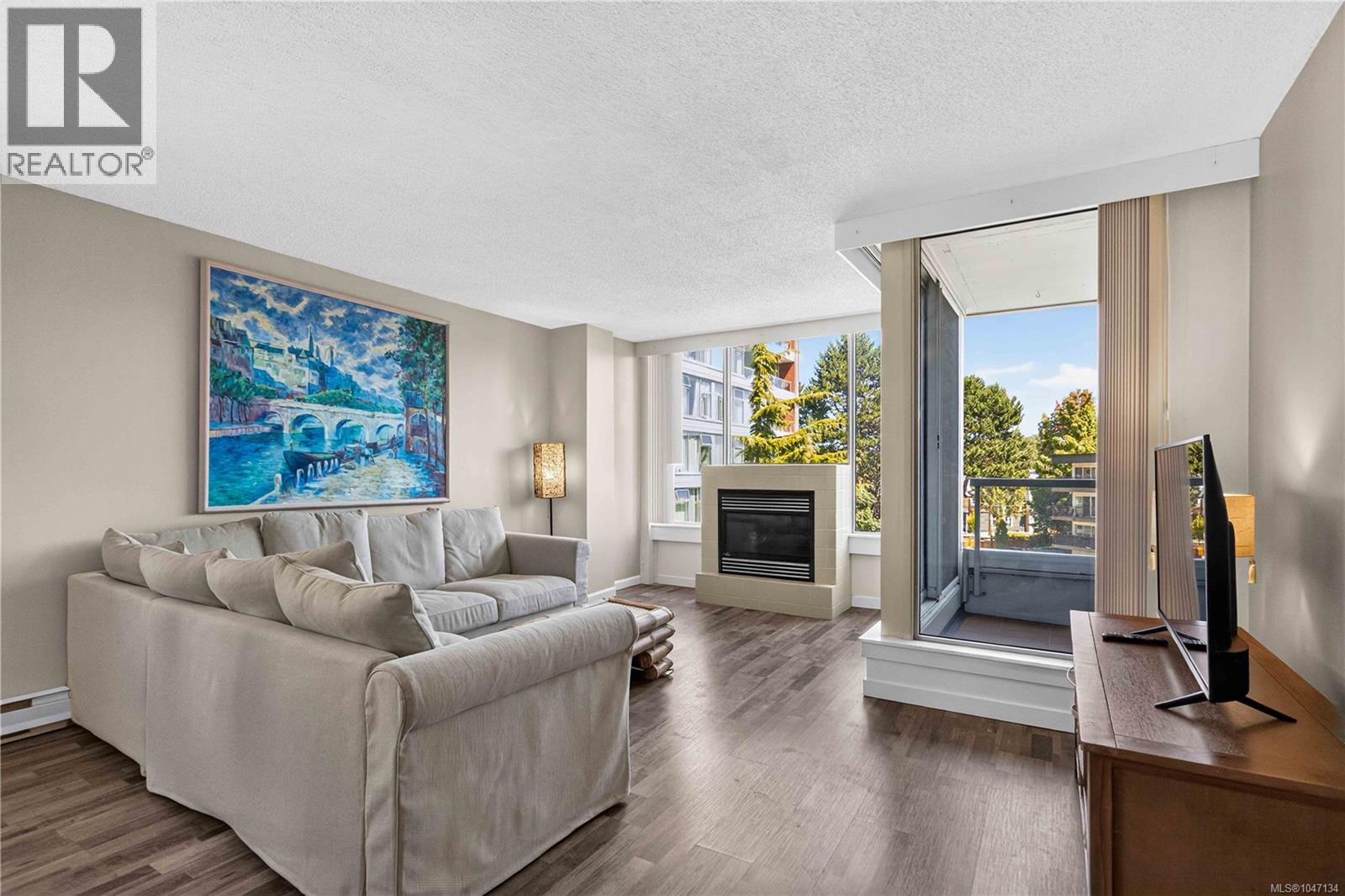 325 Maitland Unit 506