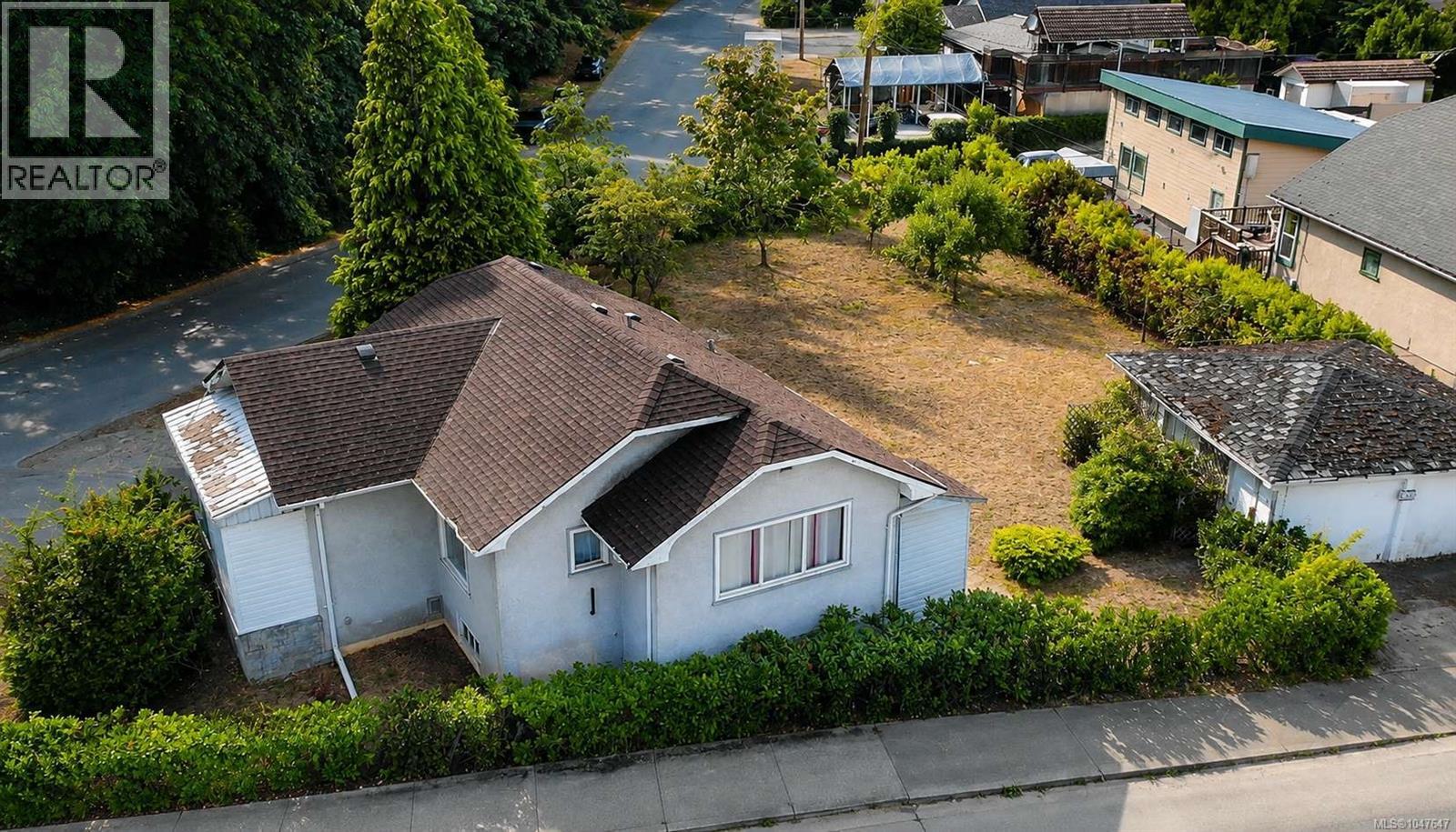 4311 NORTH PARK