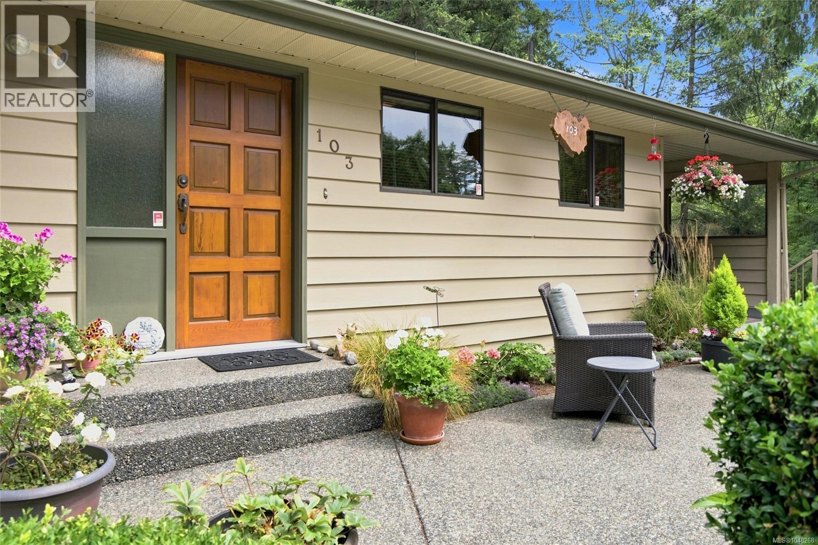 103 Green Lake photo 4