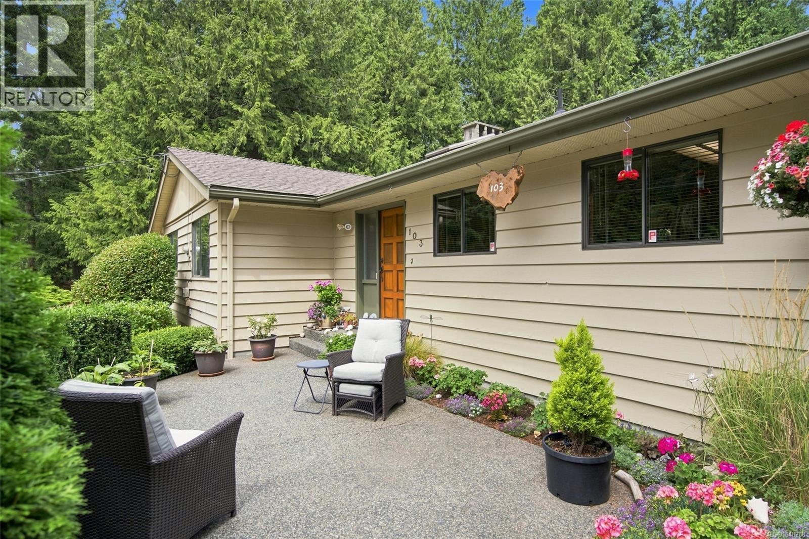 103 Green Lake photo 5