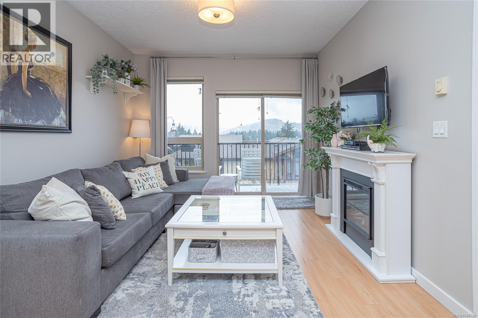 3240 Jacklin Unit 402