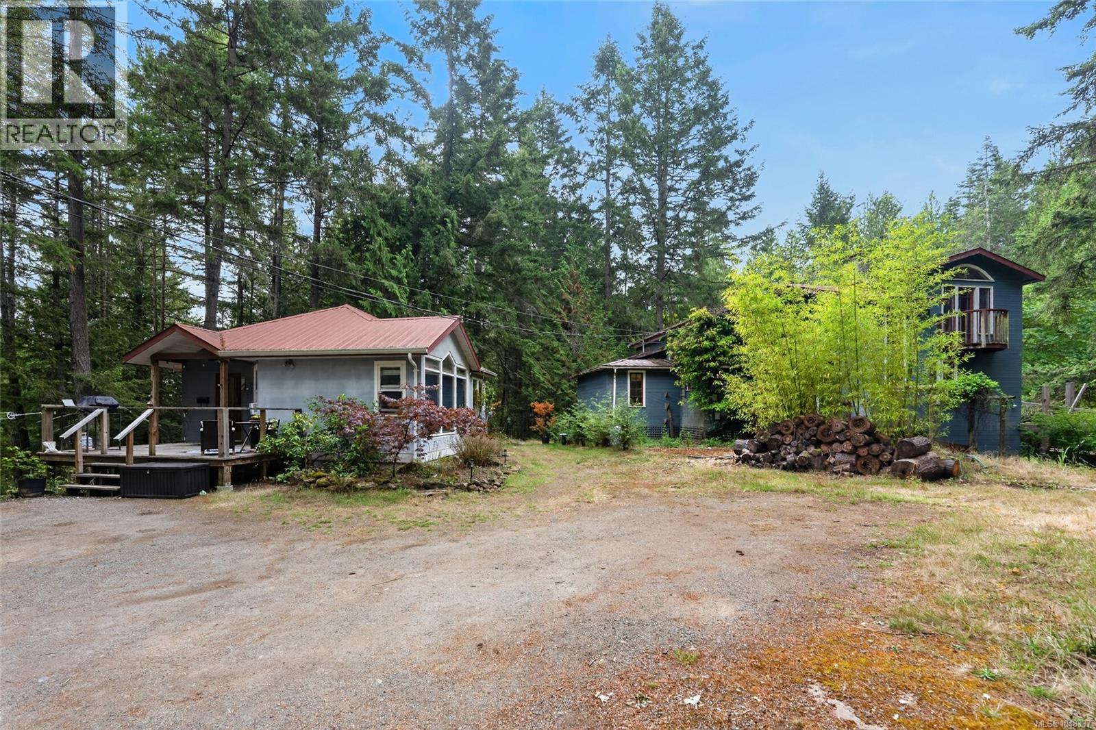3319 Decourcy