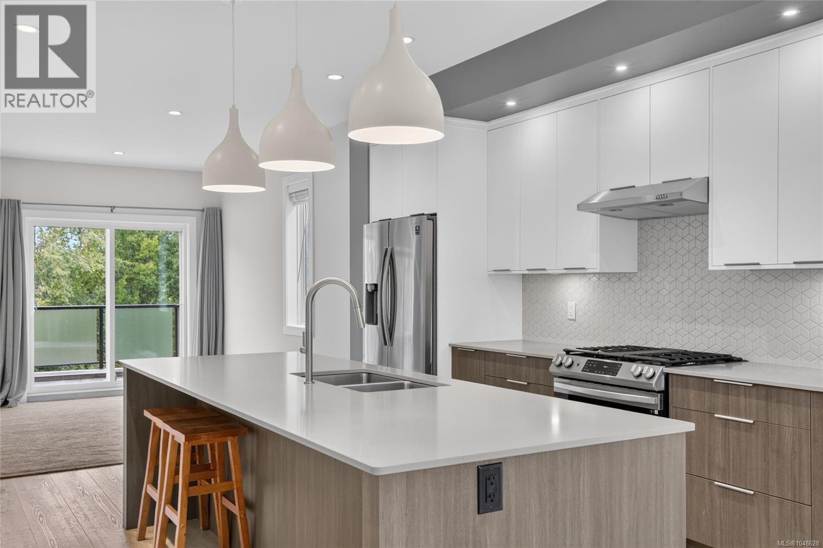 2310 Guthrie Unit 13