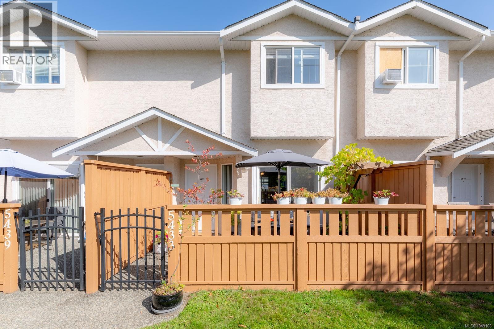 5433 Woodland