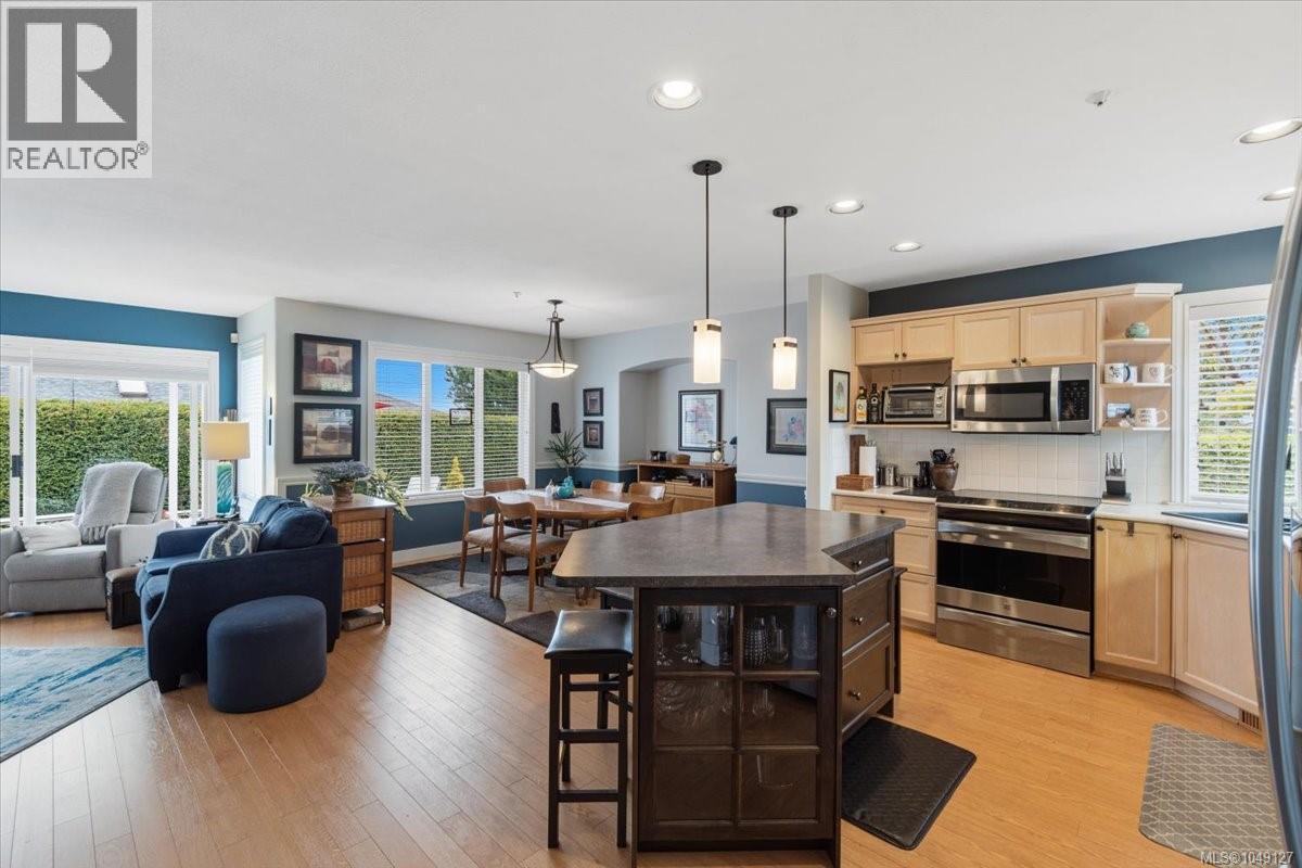 6595 Groveland Unit 11 photo 4
