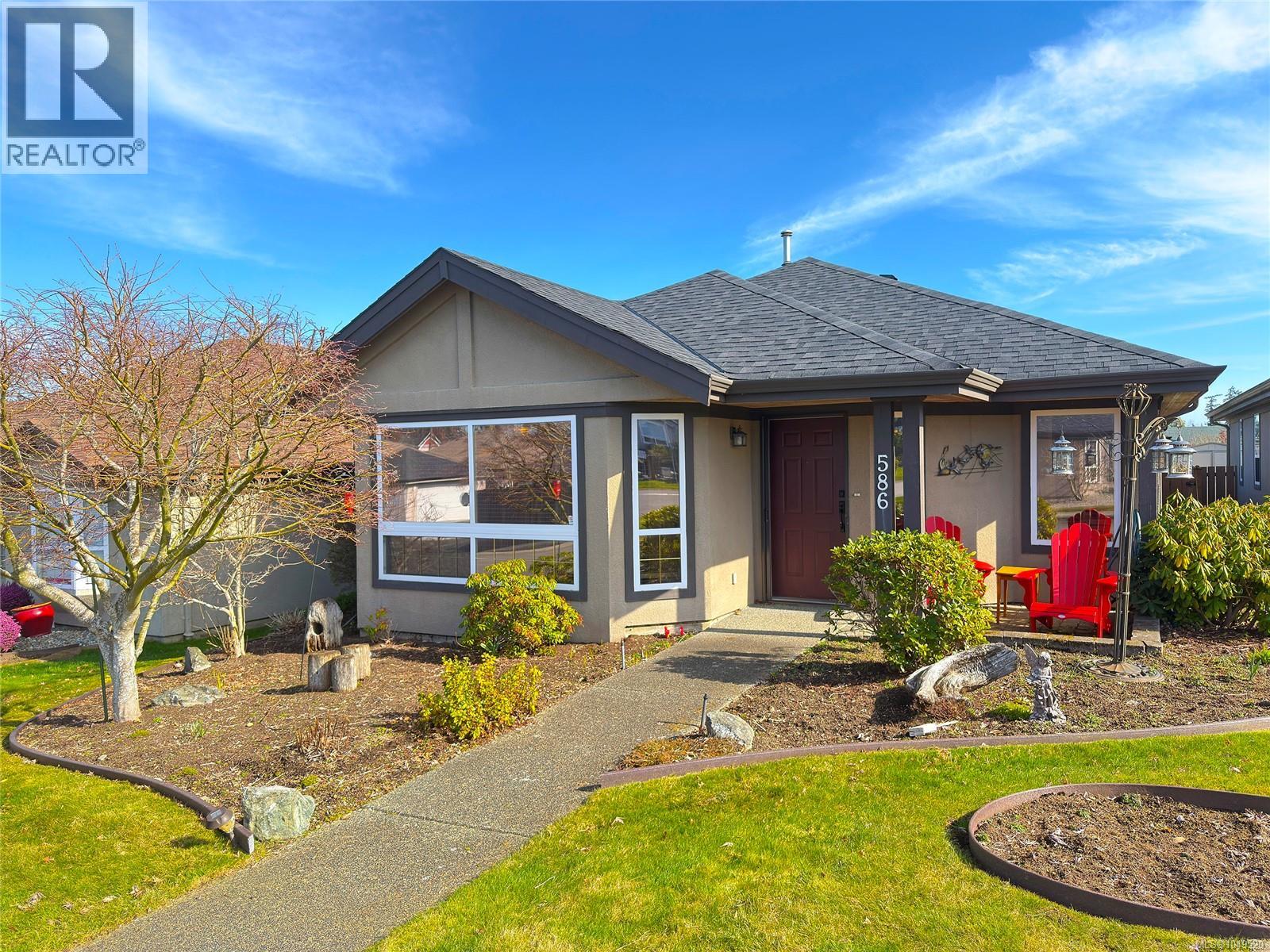 586 Hampstead