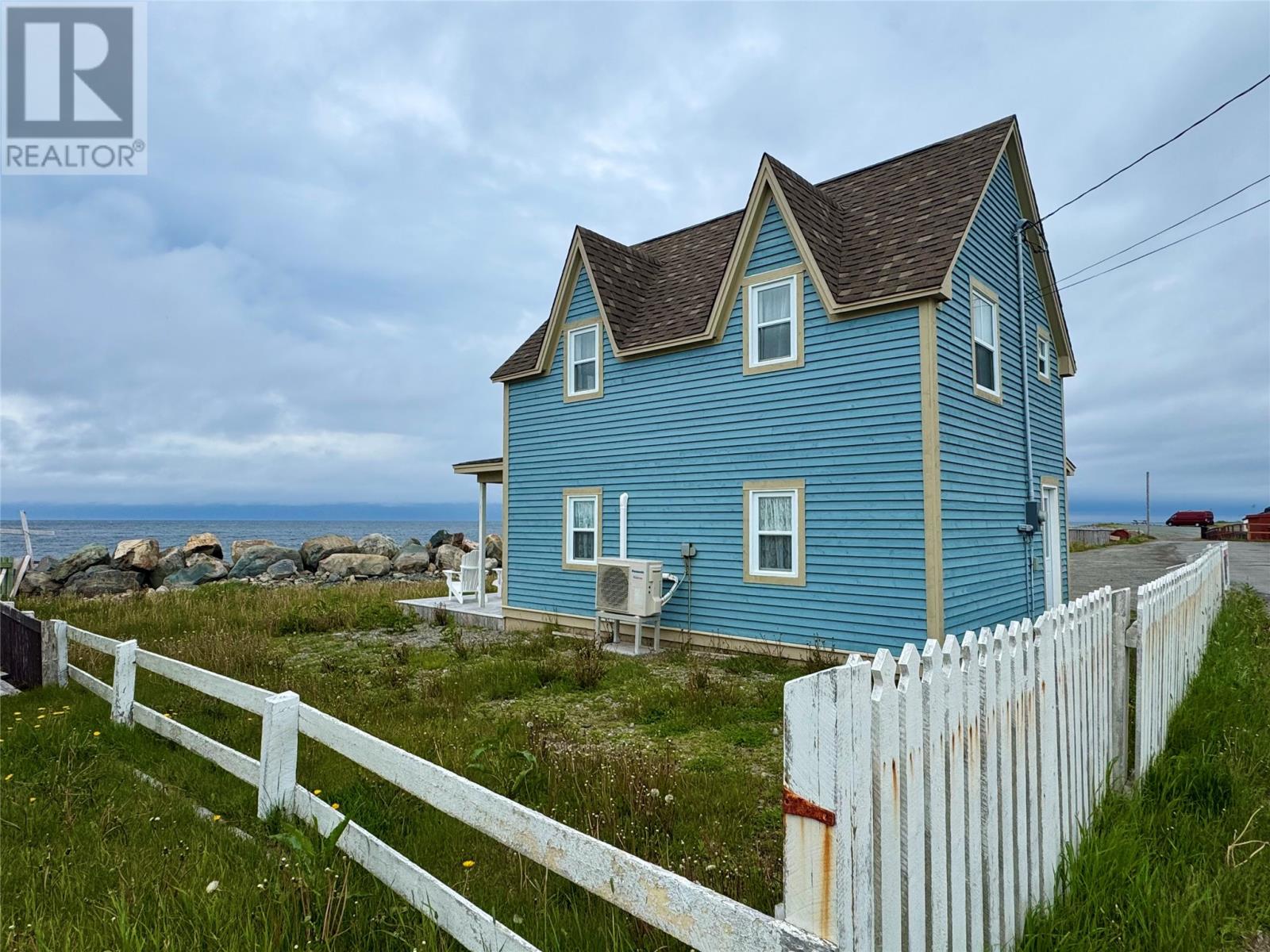 7 Moses Point