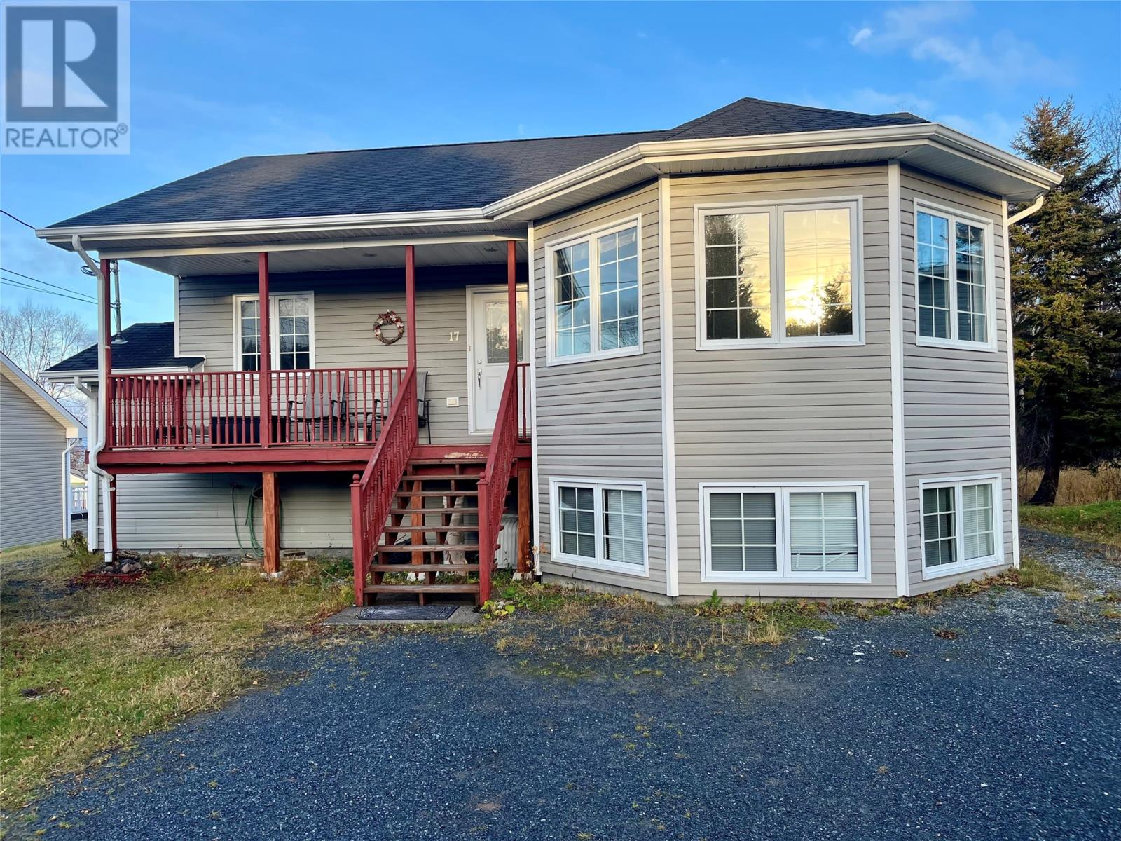 17 Hillview