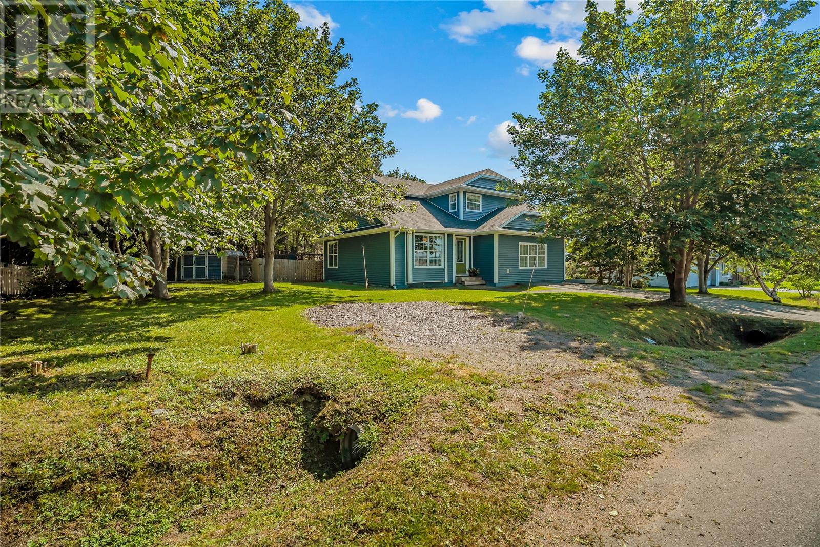 22 Greenhill