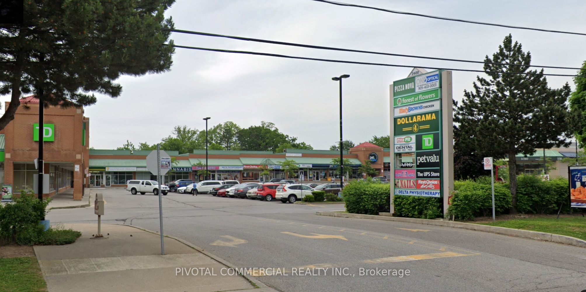 2400 Dundas Unit 14