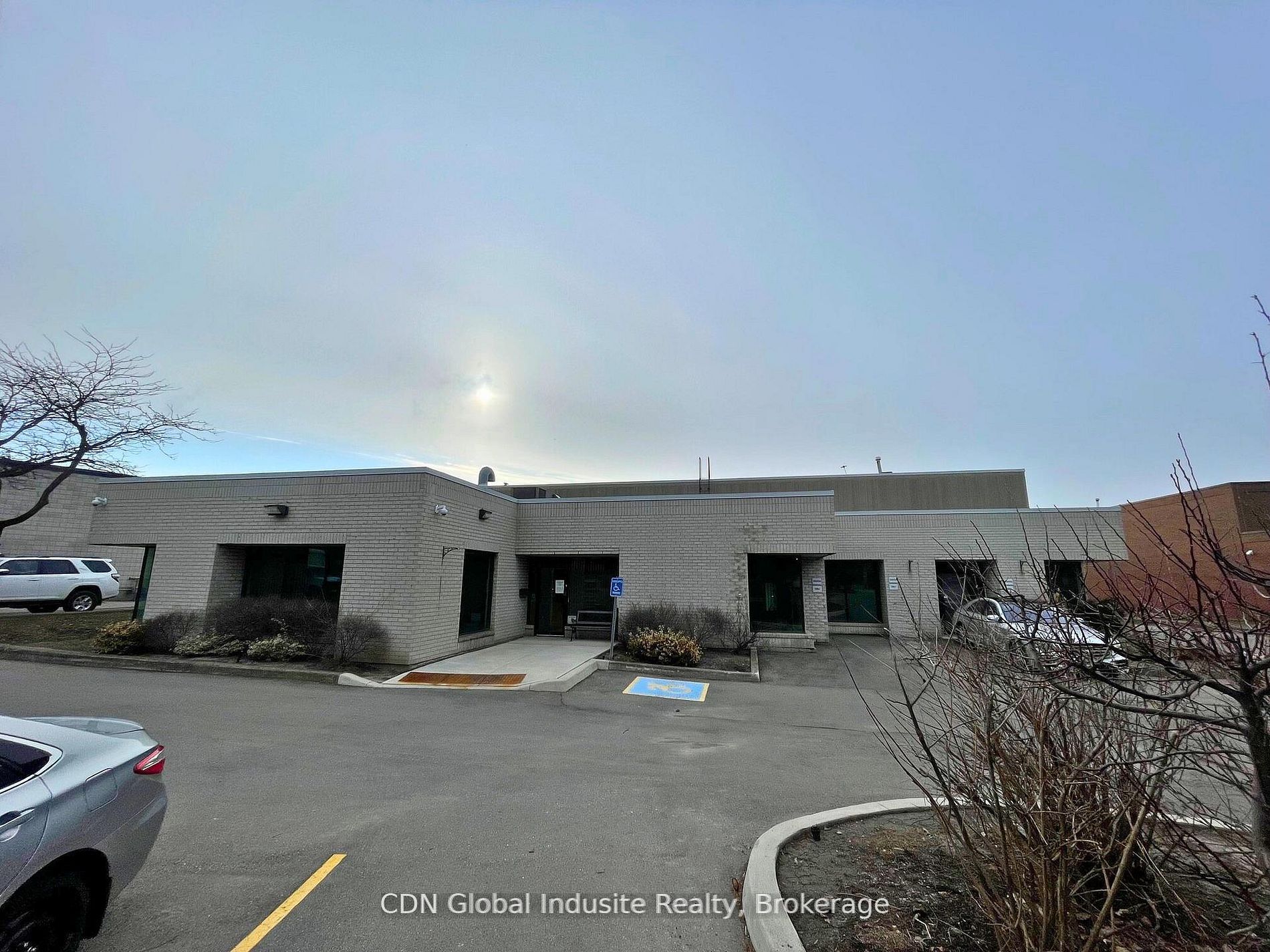 2596 Dunwin Unit #A