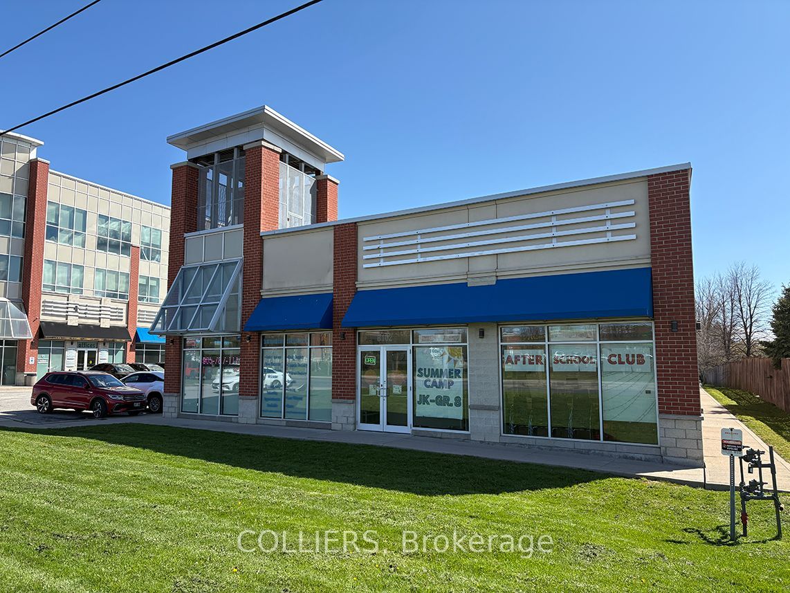 11685 Yonge Unit B102 photo 2