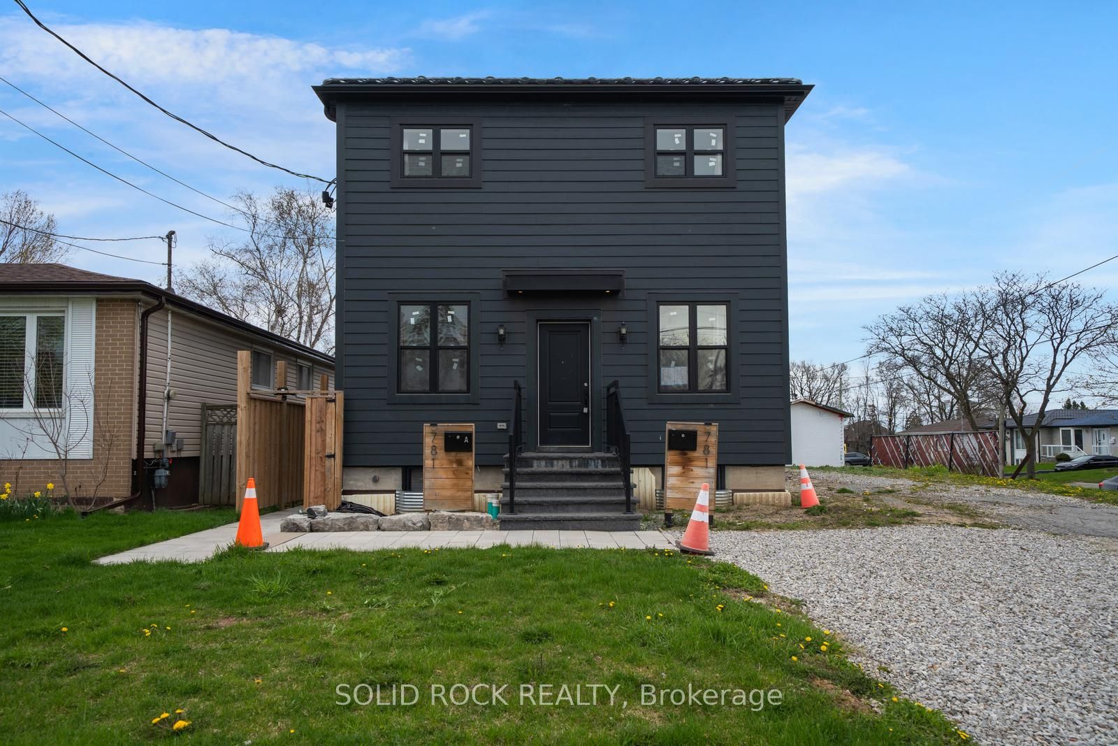 781 Oliva Street, Pickering, ON L1W 2V9, Pickering