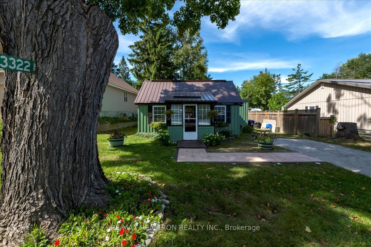 3322 Pleasant