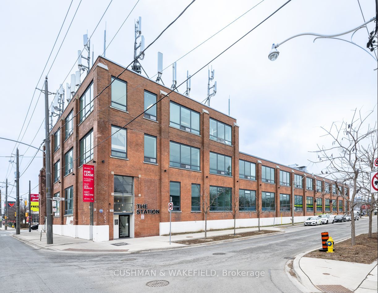 20 Leslie Street 201, Toronto E01, ON M4M 3L4, Toronto