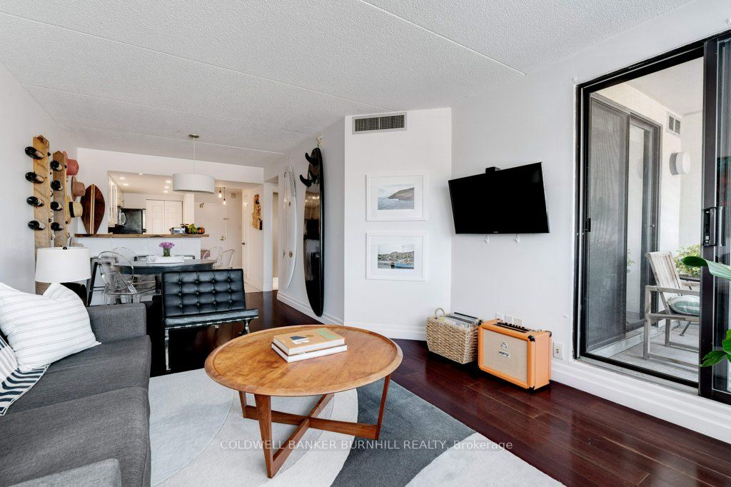 100 Bronte Unit 214