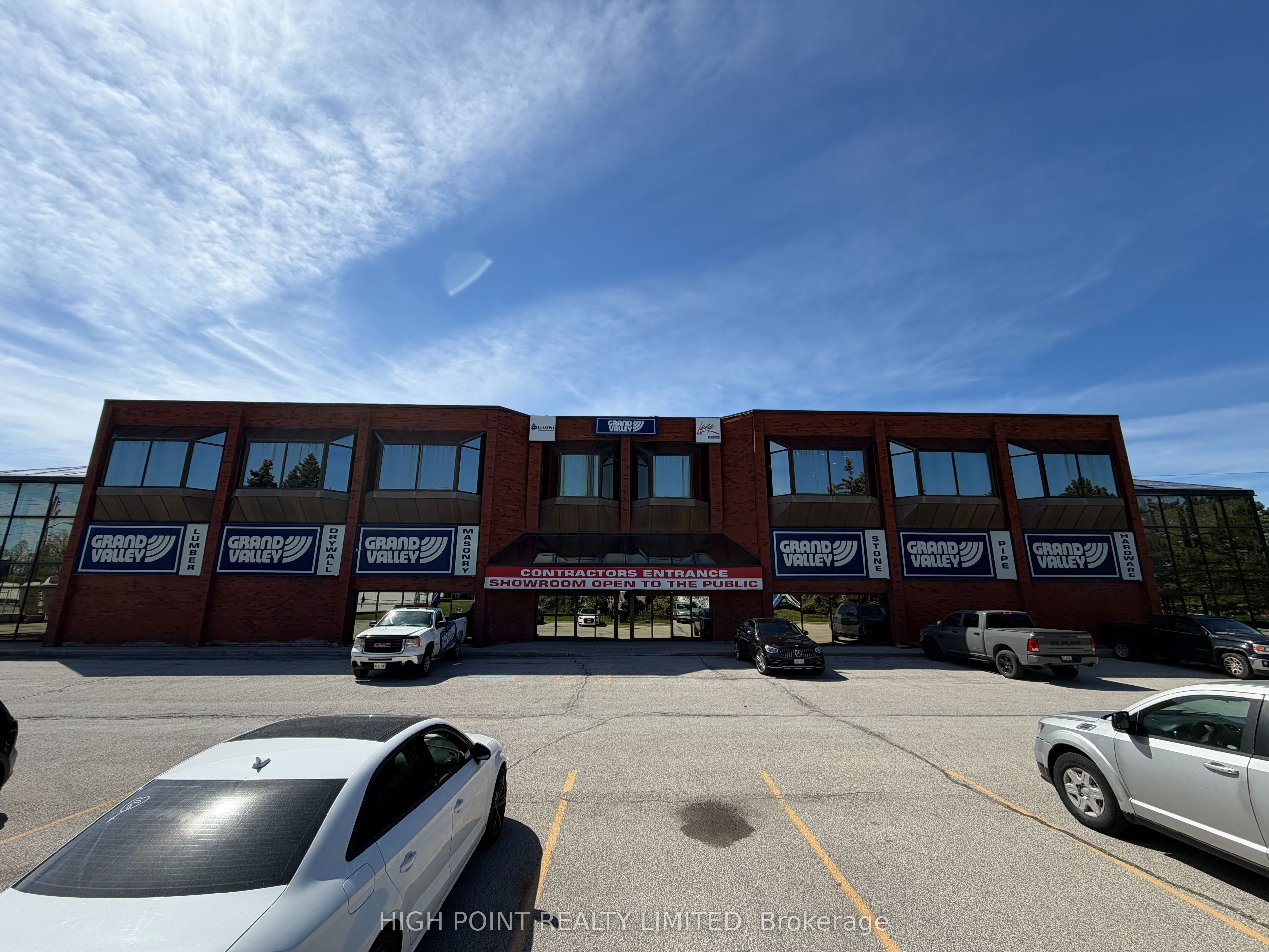 4701 Steeles