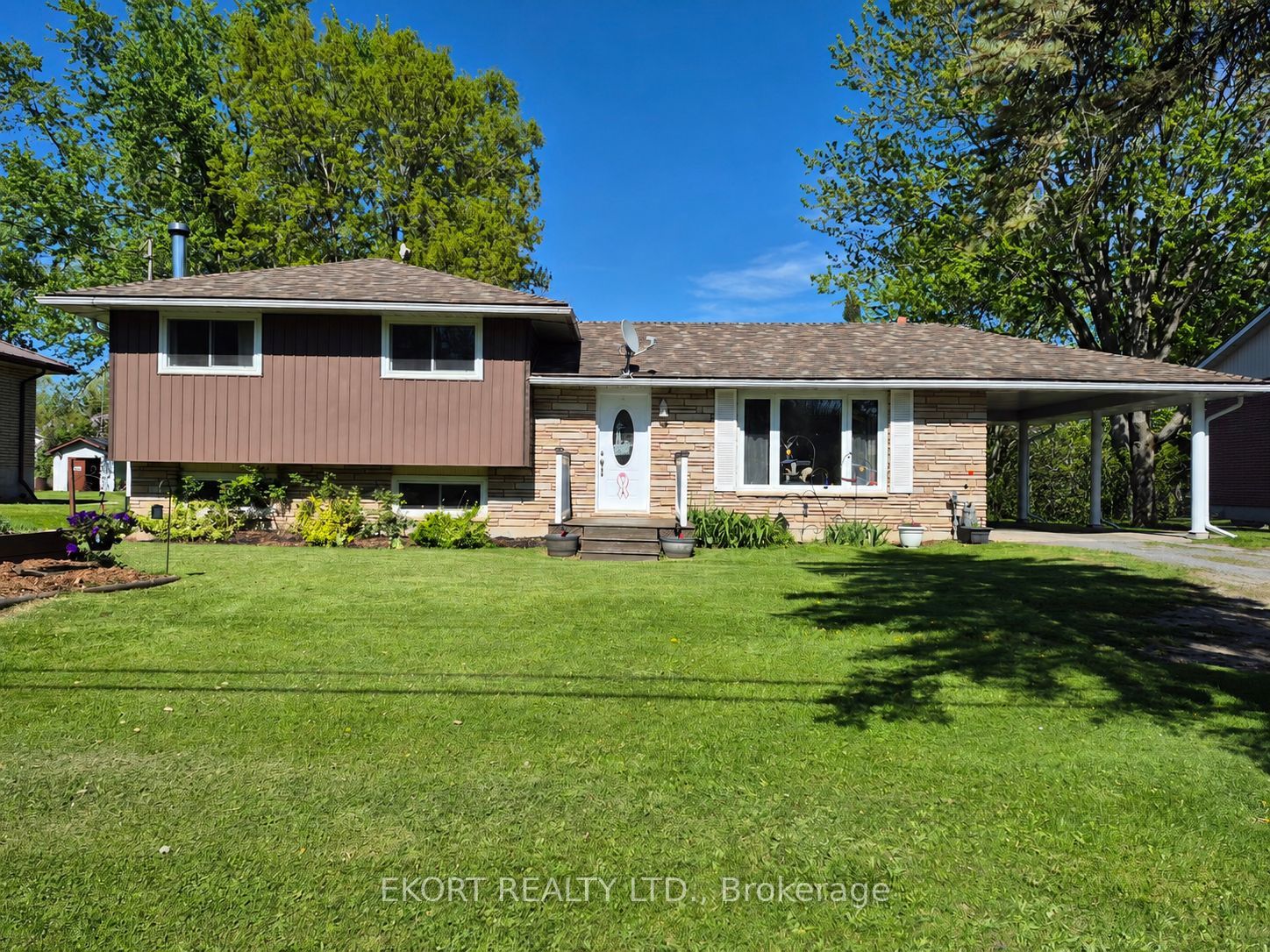 2328 Wallbridge-Loy
