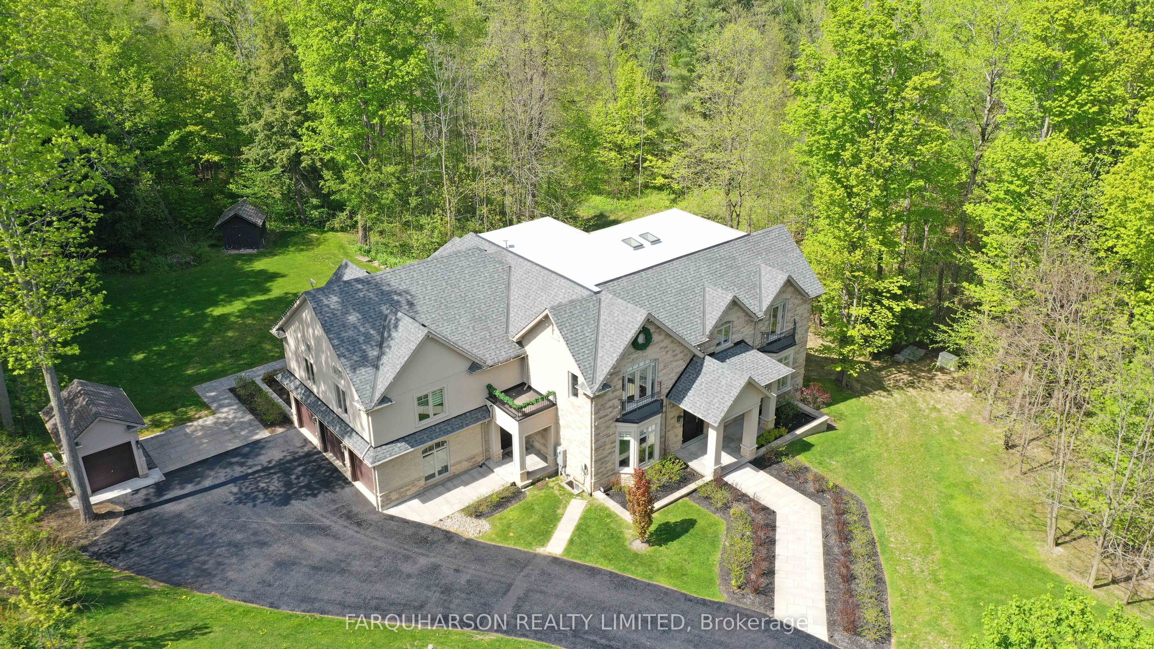 19 Glenhill photo 3