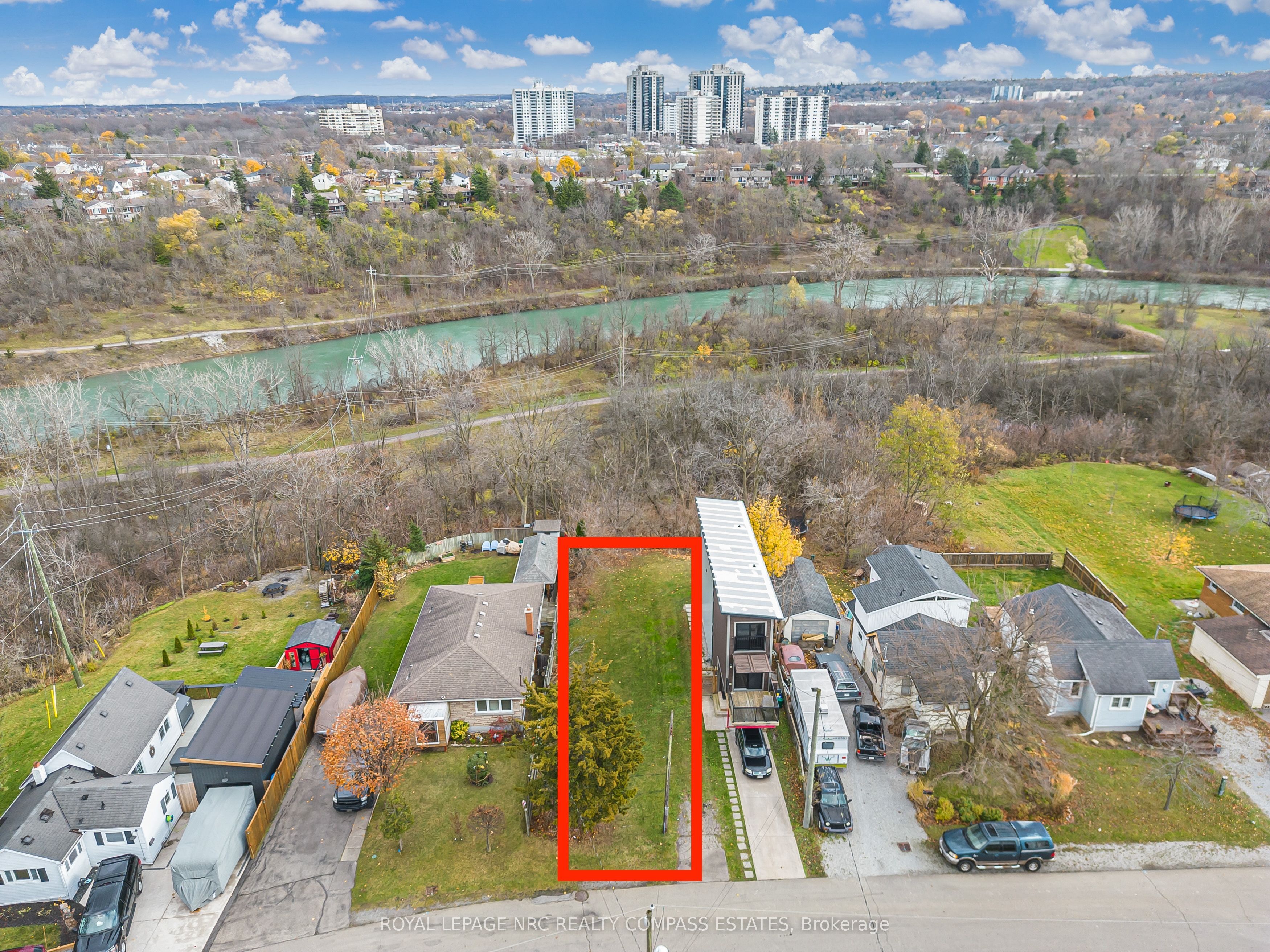 15 Hillview