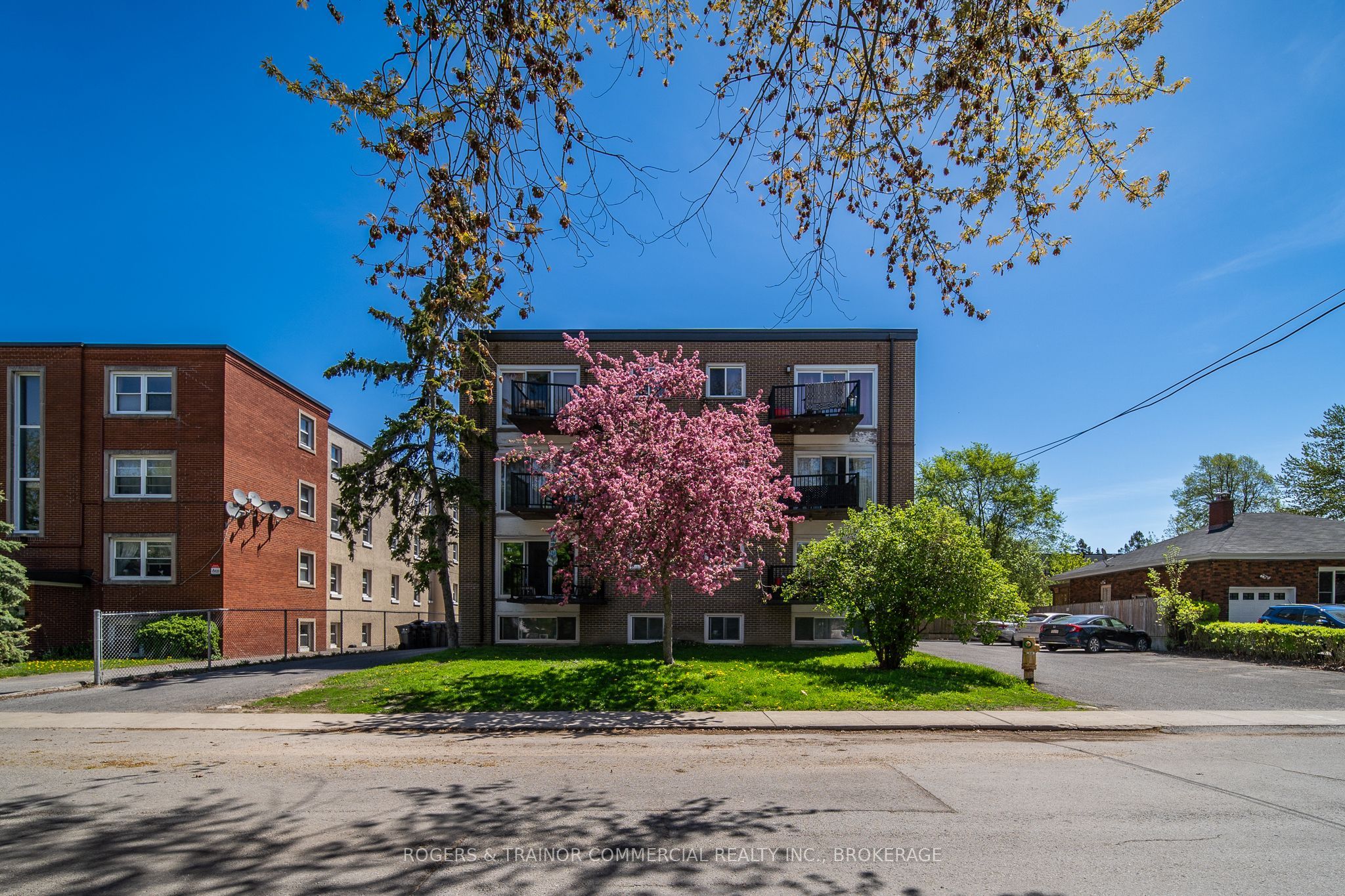 287 Westdale