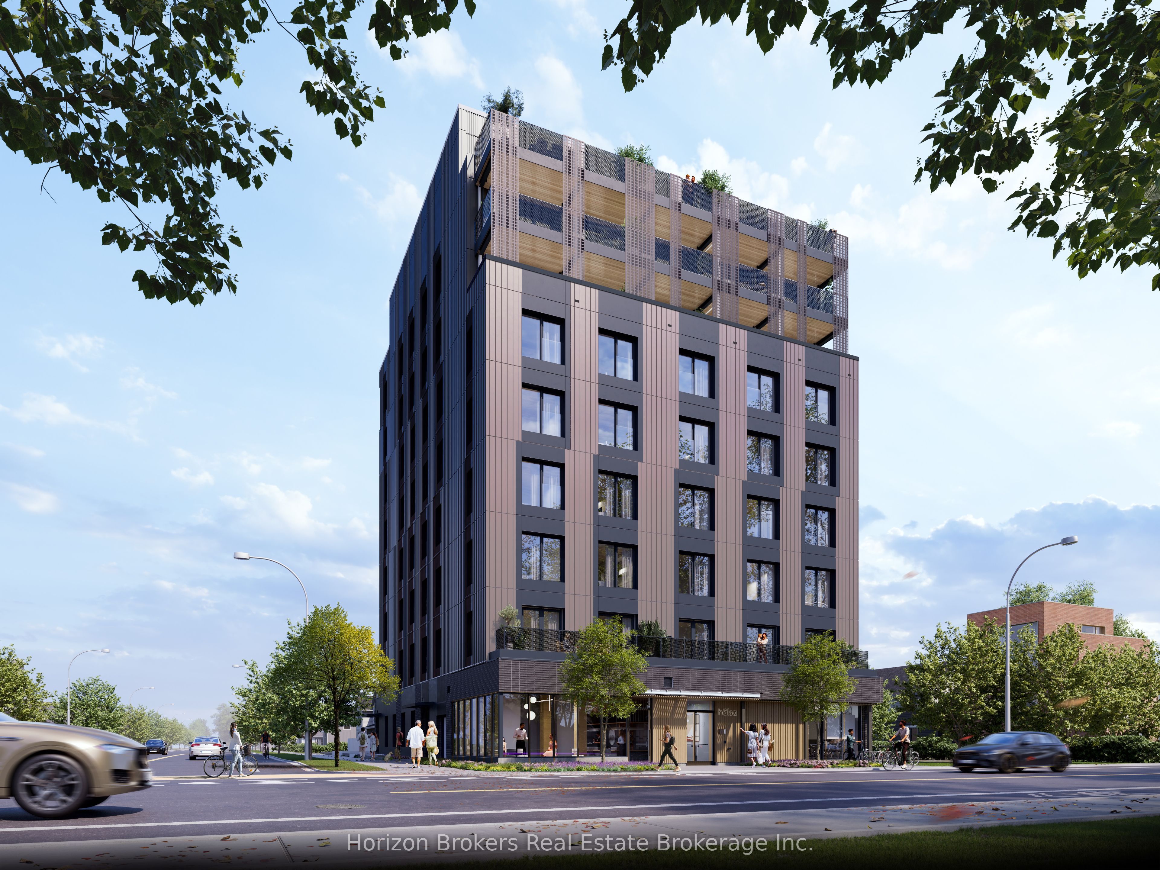 230 Royal York photo 2
