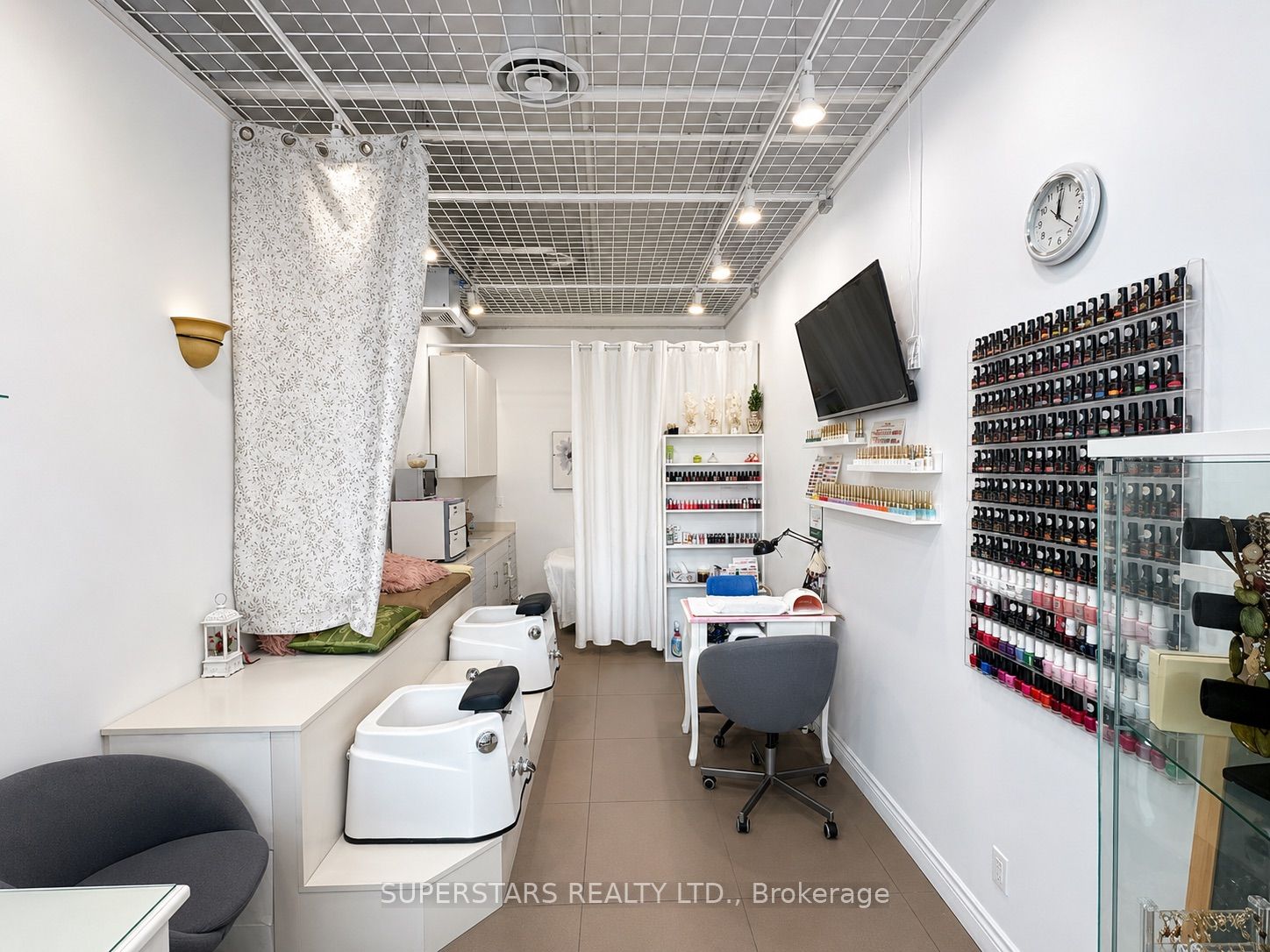 7181 Yonge Unit 236
