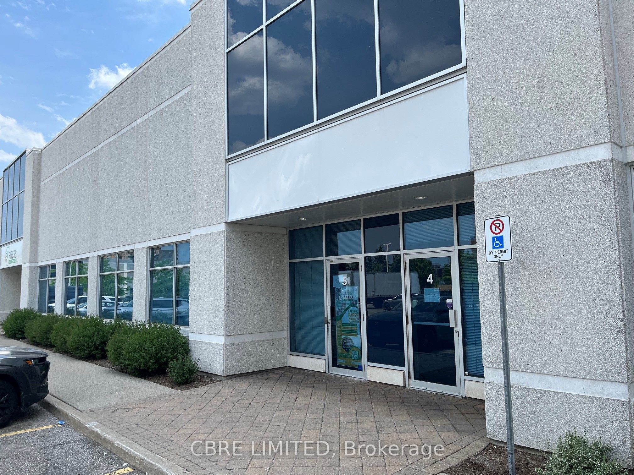 3450 Ridgeway Unit 4