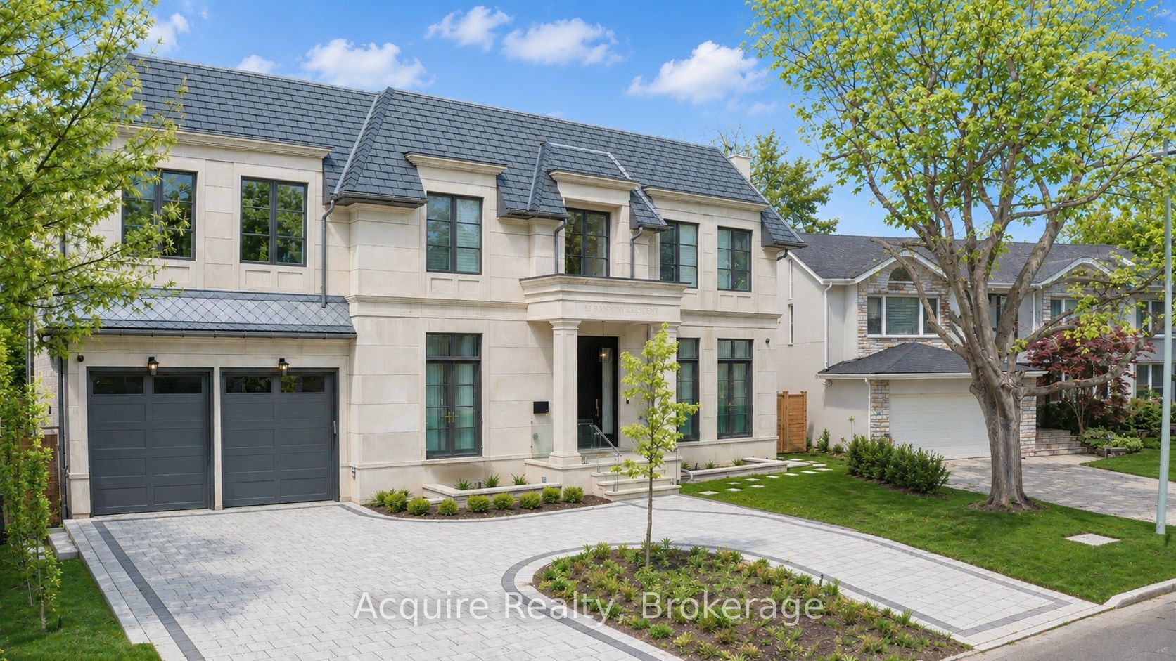 55 Leacroft