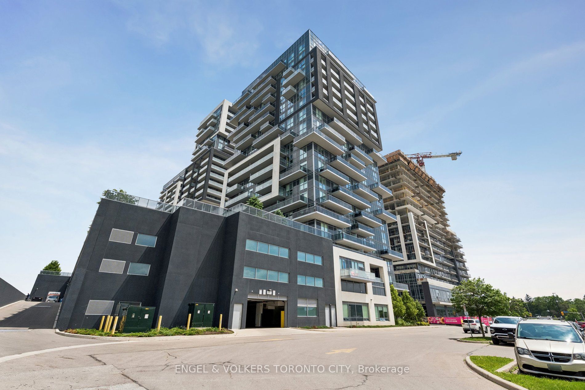 2087 Fairview Unit 1404