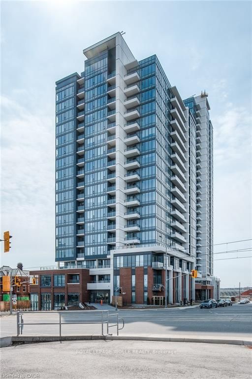 15 Wellington Unit 1114