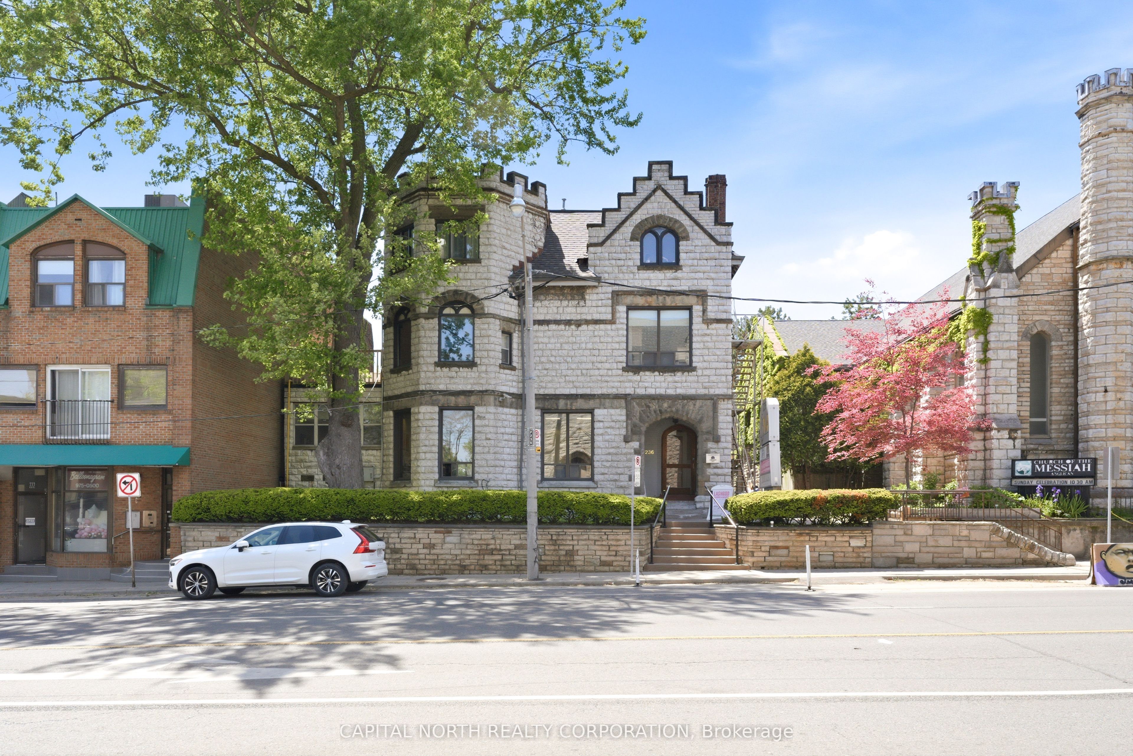 236 Avenue Unit 2nd Floor