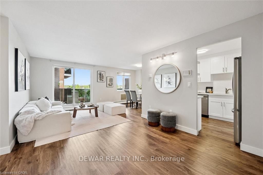 279 CHANDLER Unit 405