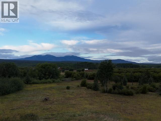 15 TAGISH ESTATES