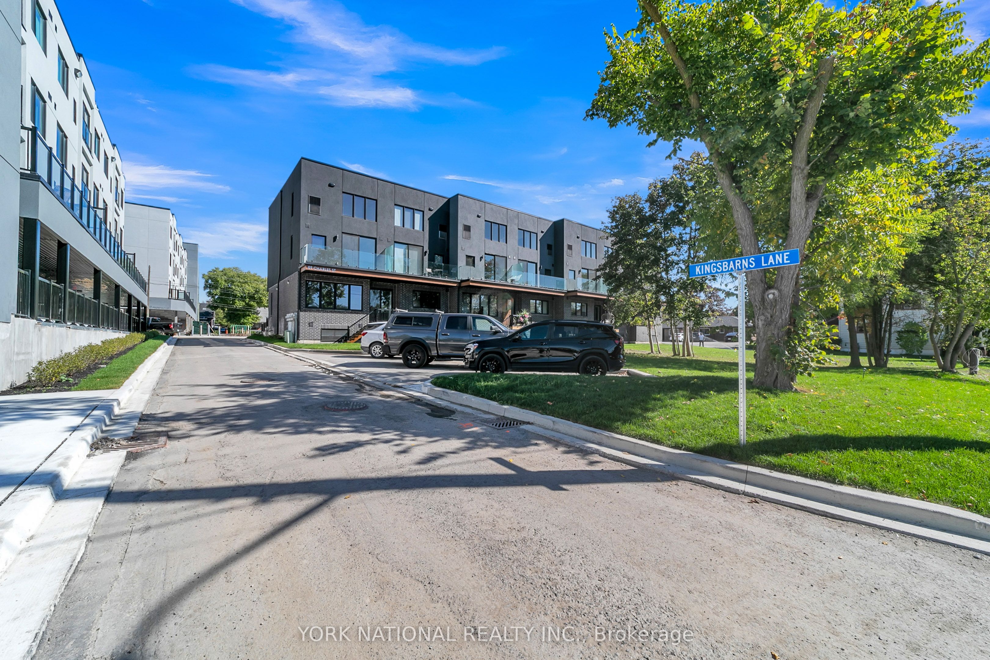 59 Charles Unit 1 photo 2