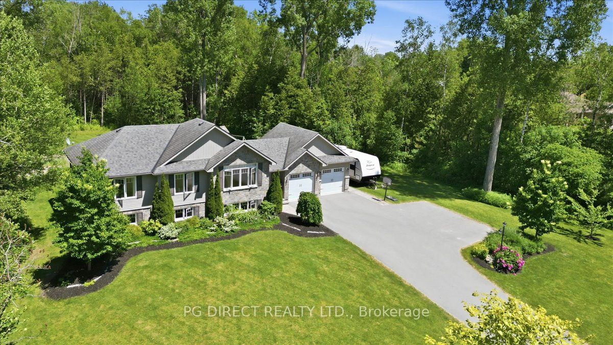 49 Whispering Woods