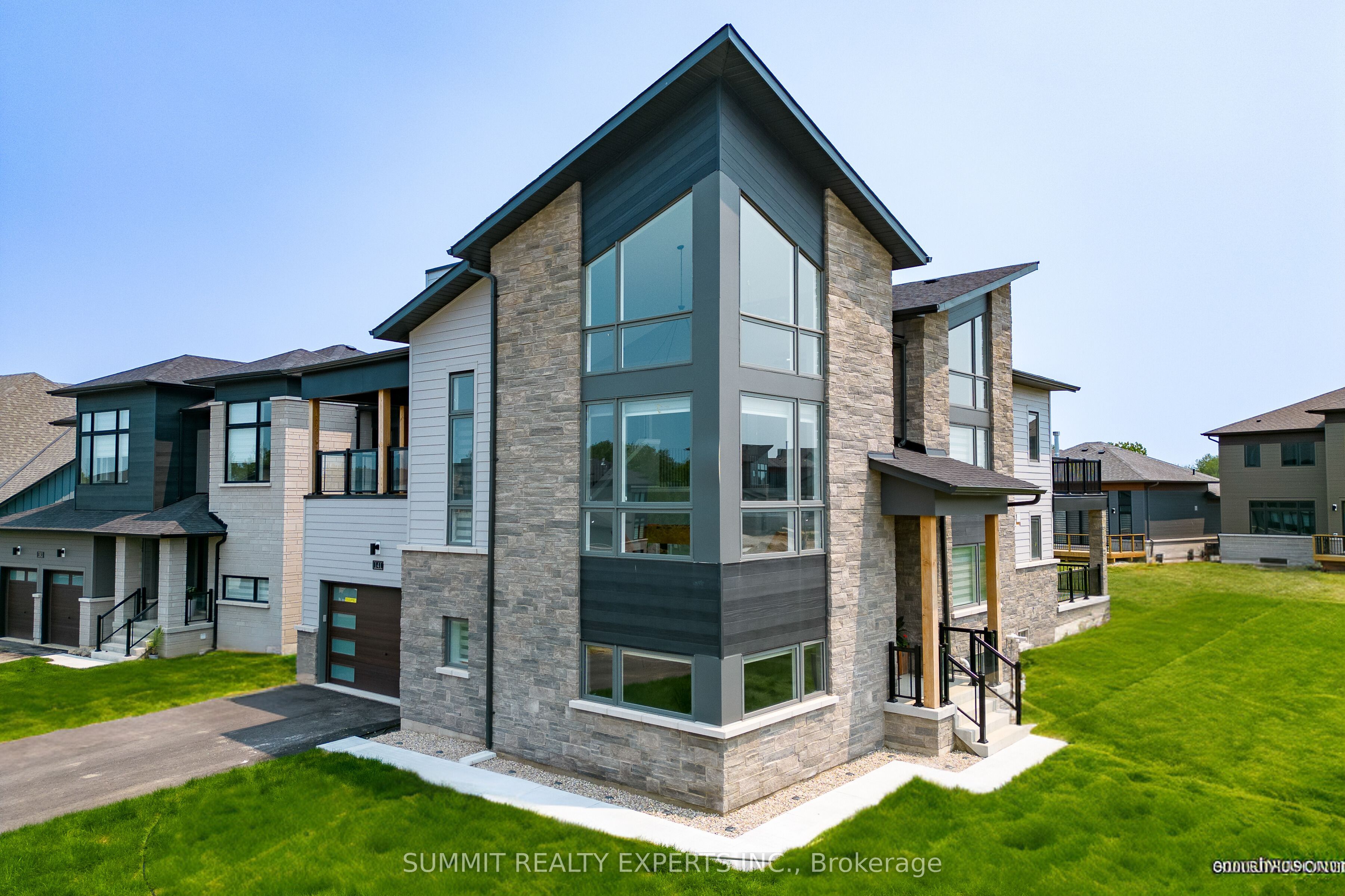 141 Springside photo 2