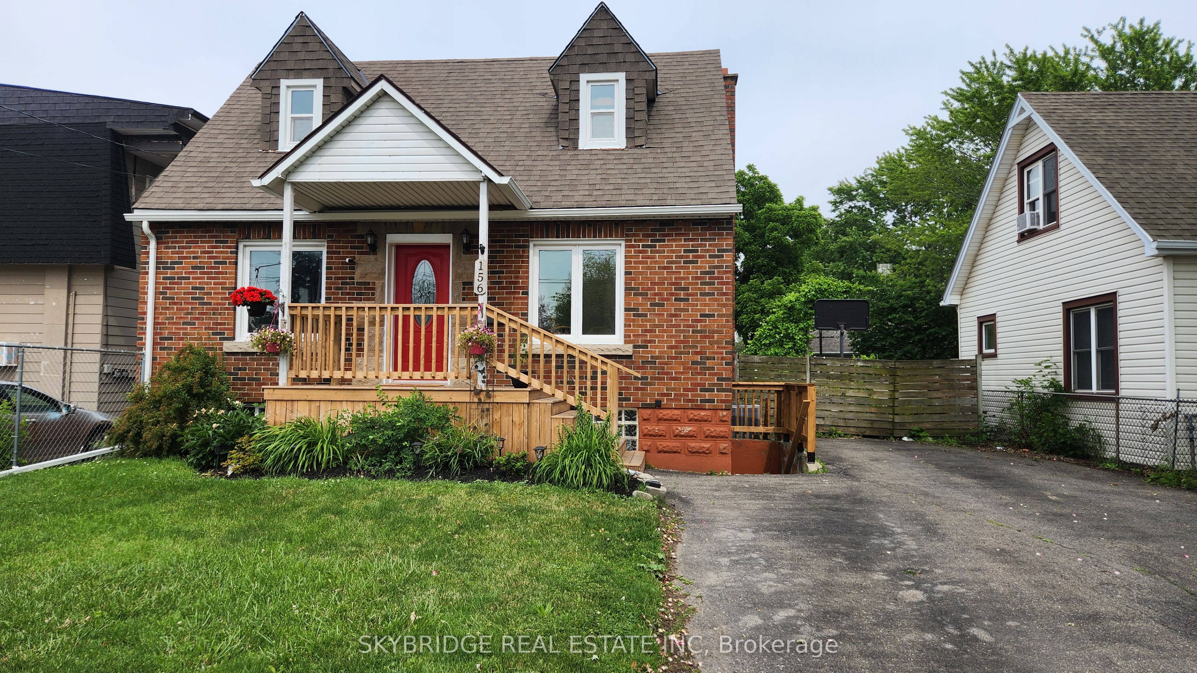 156 Knoll