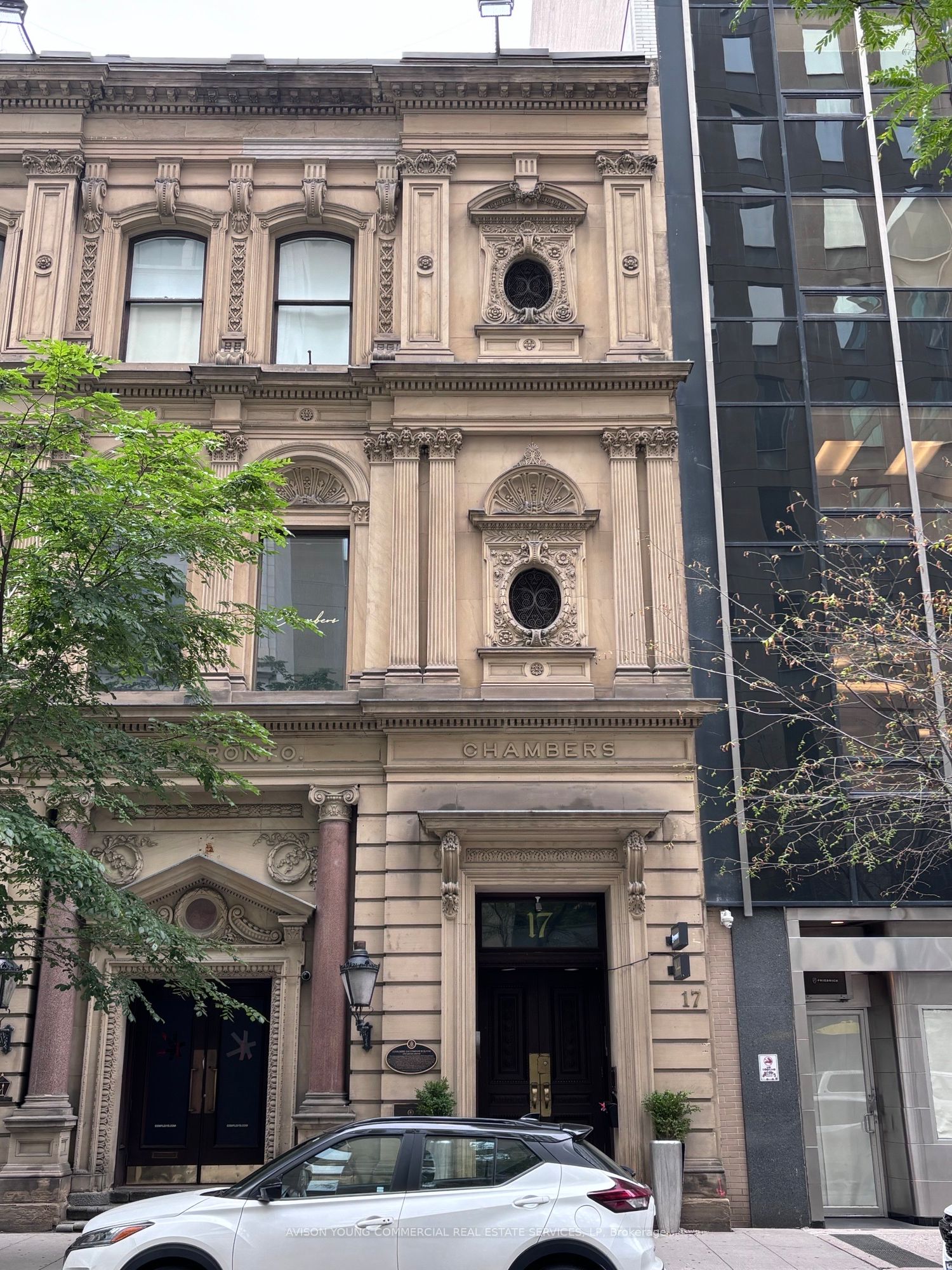 17 Toronto Unit 200