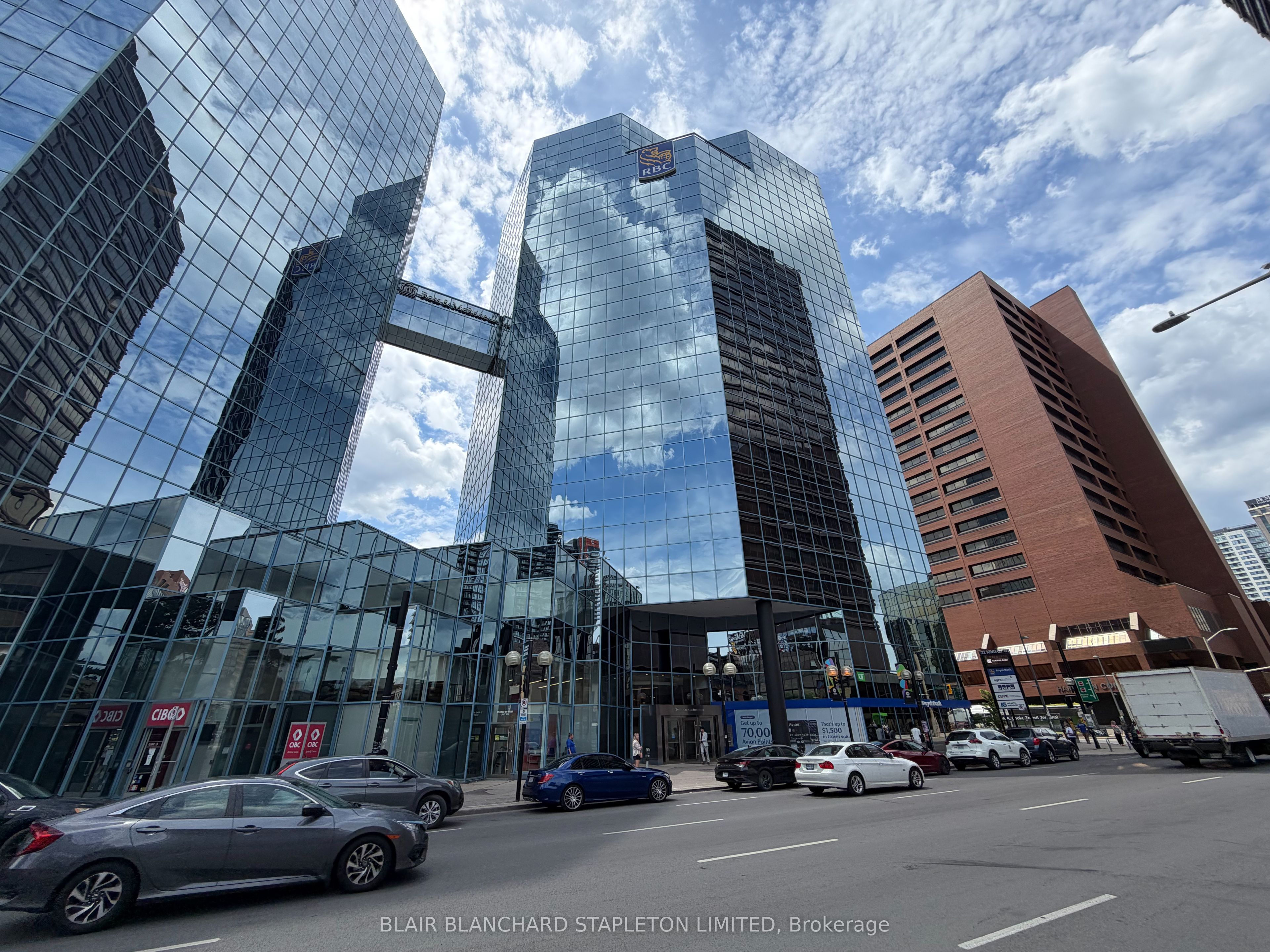 21 King Unit Suite 901