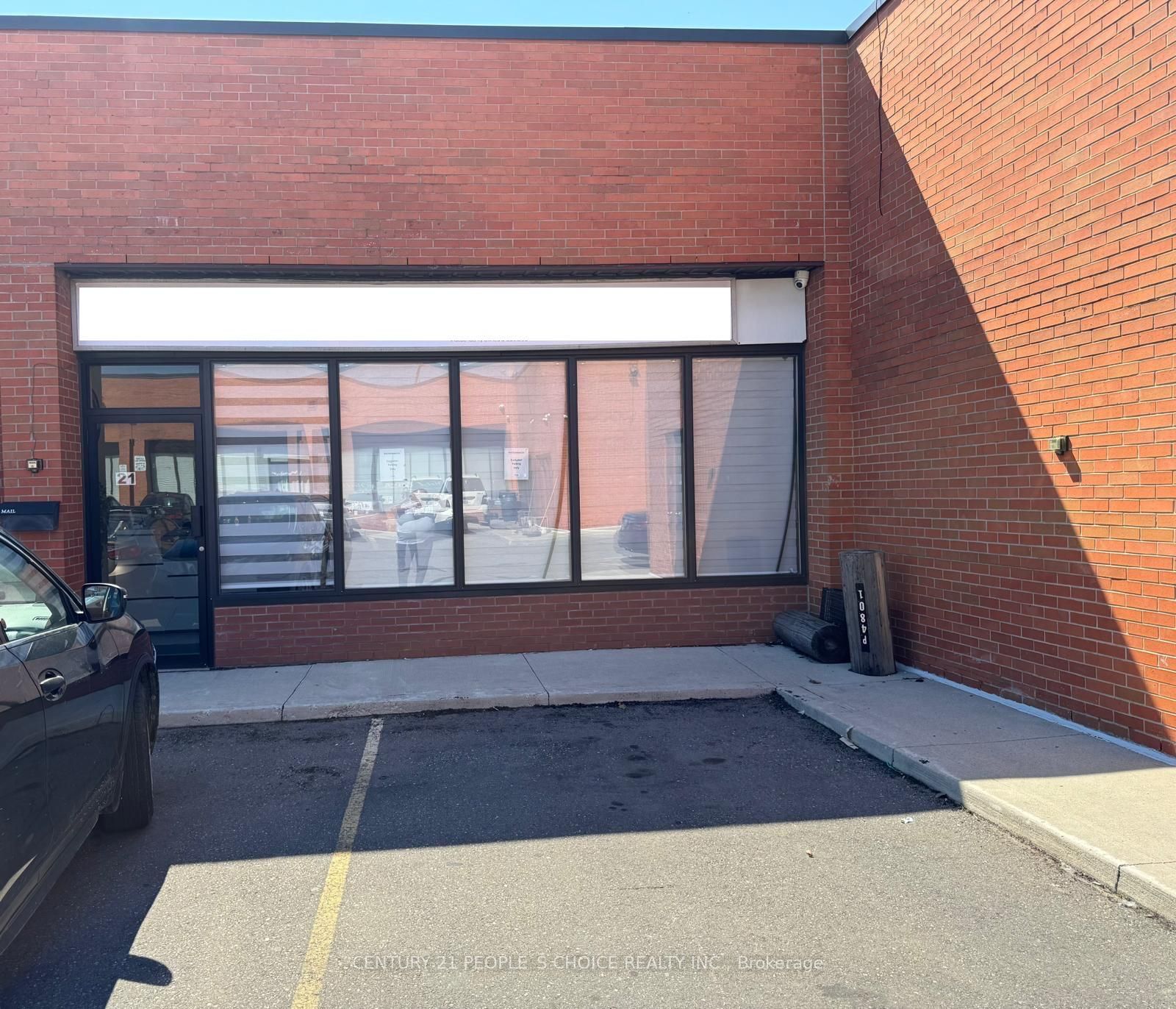 4801 Steeles Unit 21
