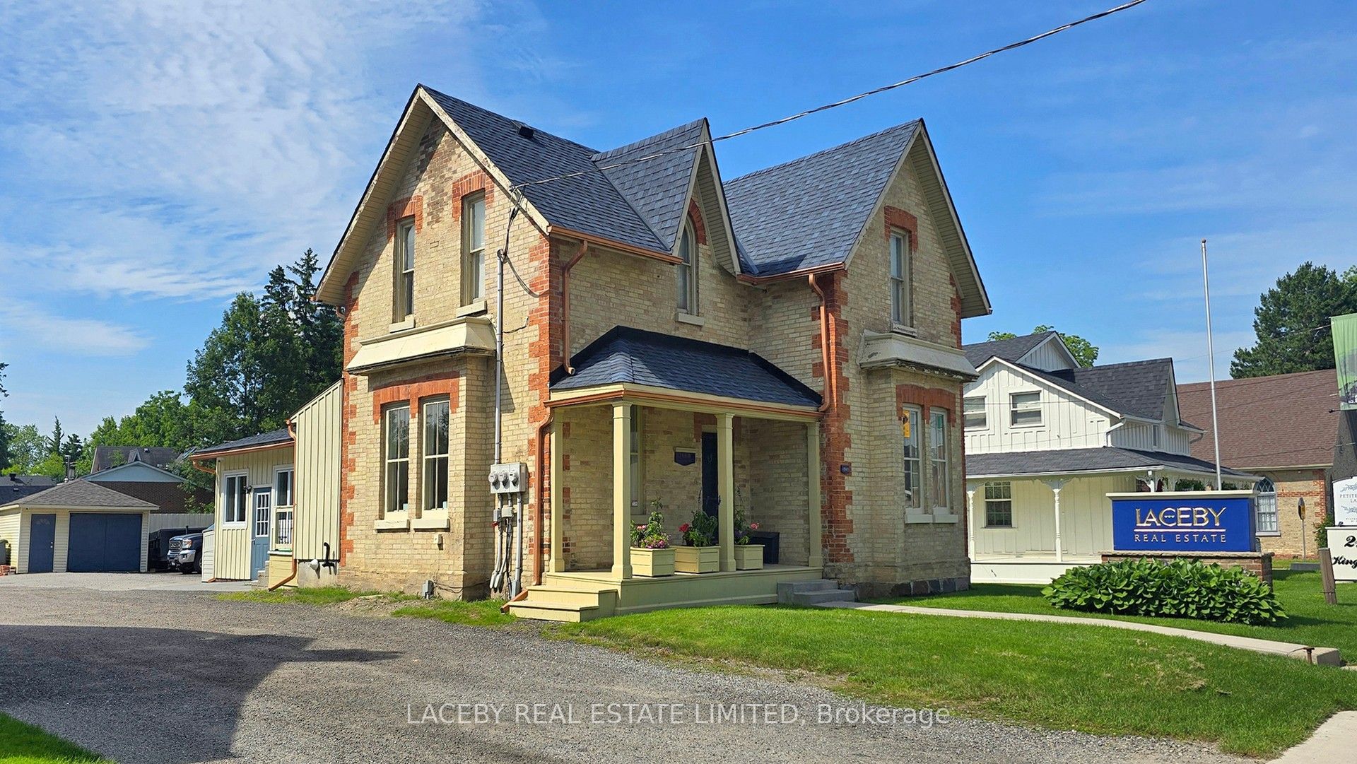 2169 King Unit (Lower Level)