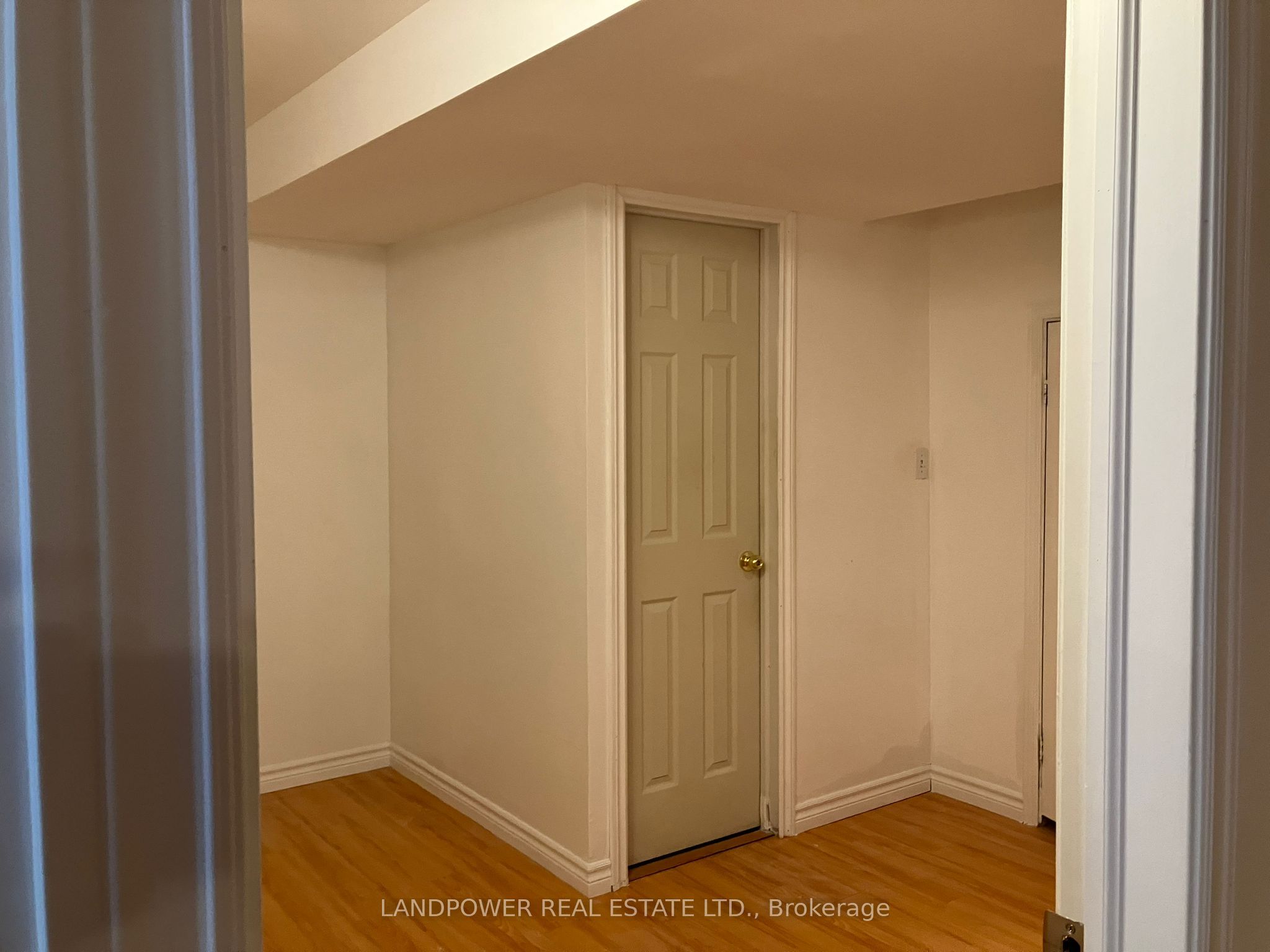 29 Sandy Point Unit BSMT A