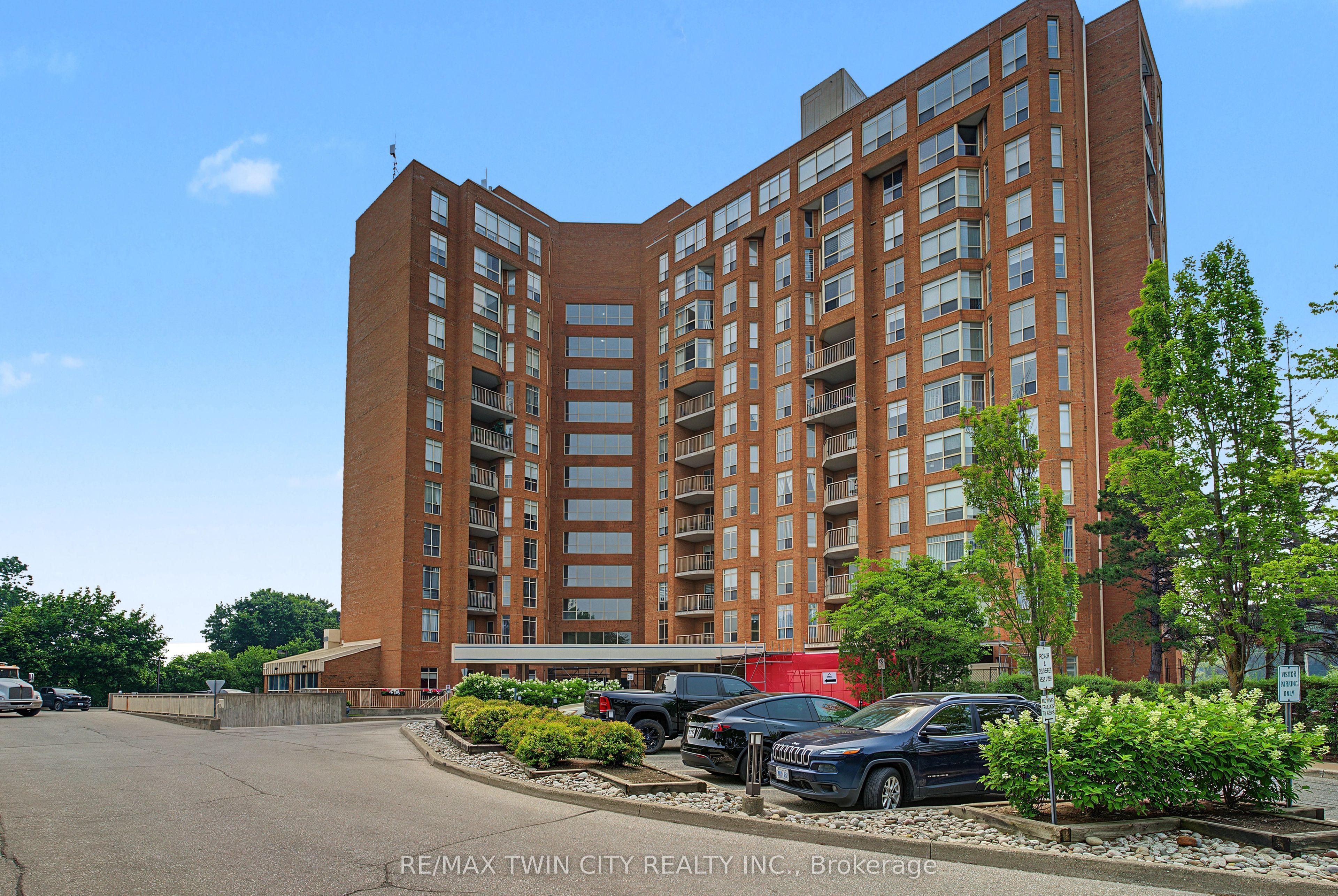 803 - 1414 King