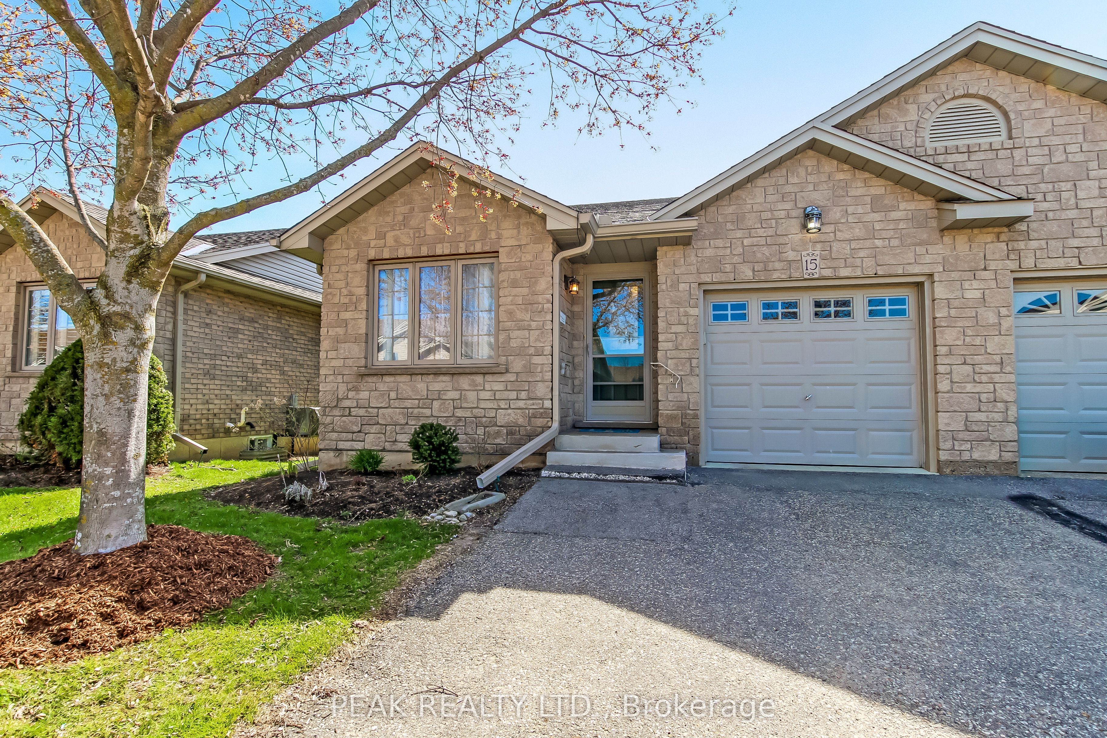 19 Hanlon Unit 15